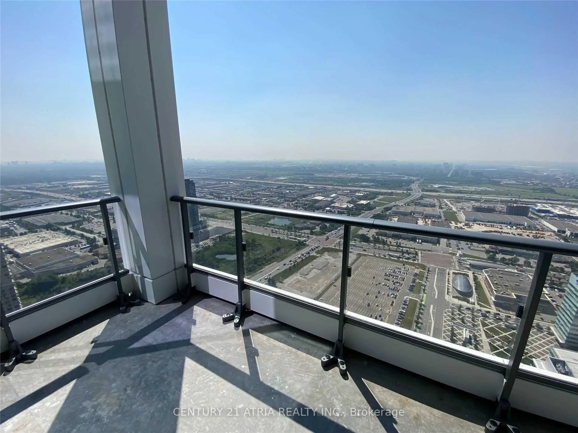 Photo 5 of Unit PH07, 950 Portage Parkway, Vaughan, Vaughan Corporate Centre — HOMEH