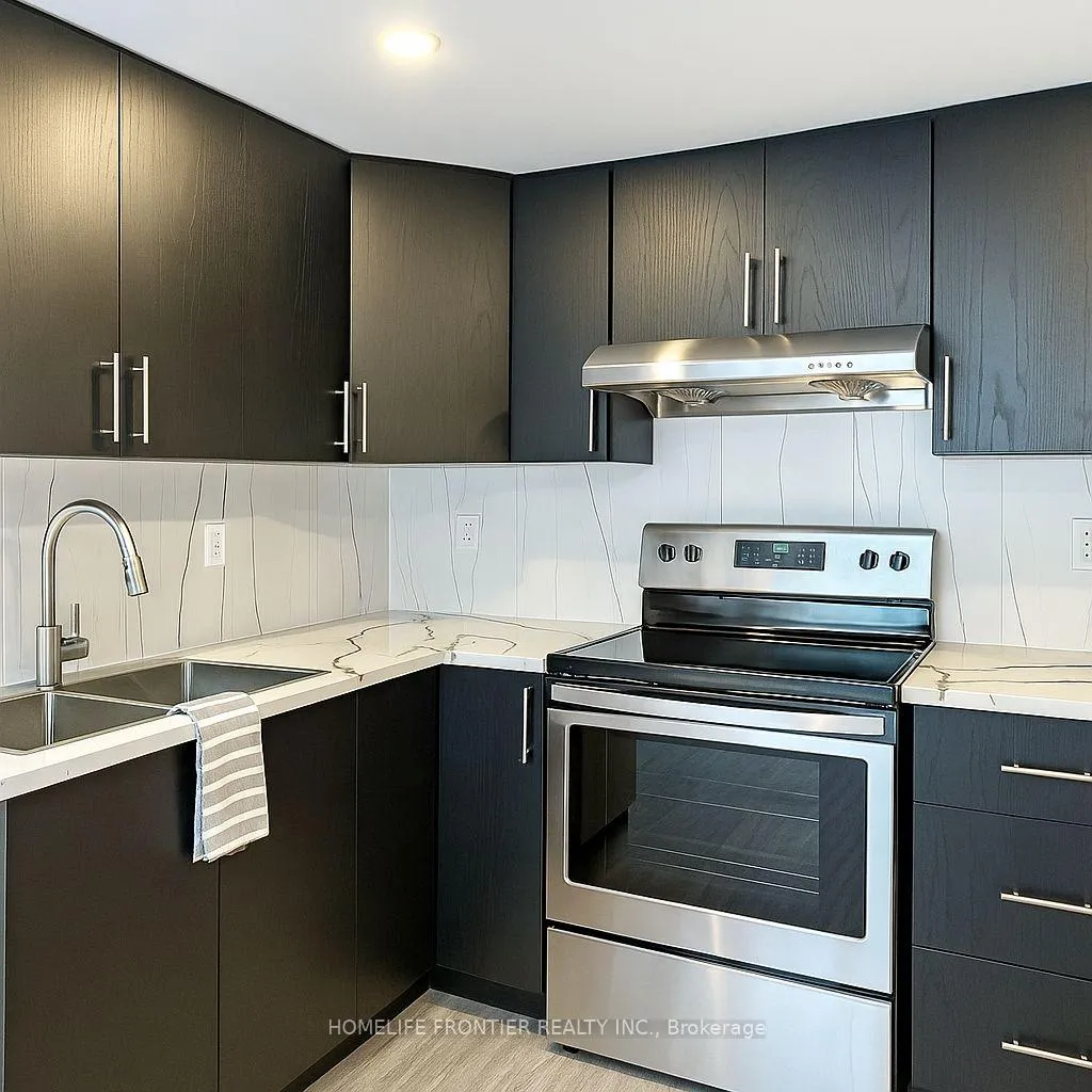 Photo 3 of Unit Basement, 651 Clover Park, Milton, Bronte Meadows — HOMEH