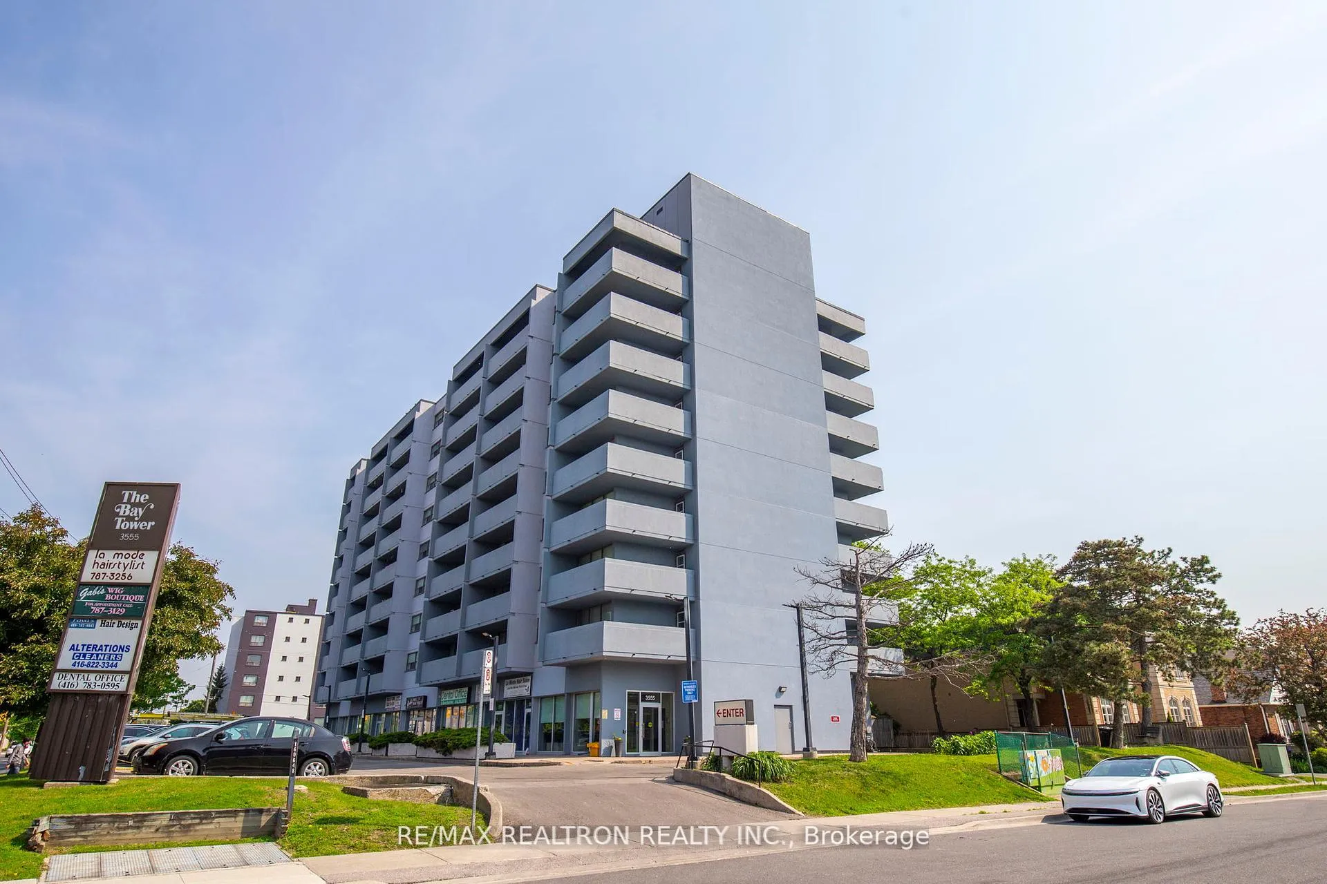 Photo 2 of Unit #205, 3555 Bathurst Street, Toronto, Bedford Park-Nortown — HOMEH