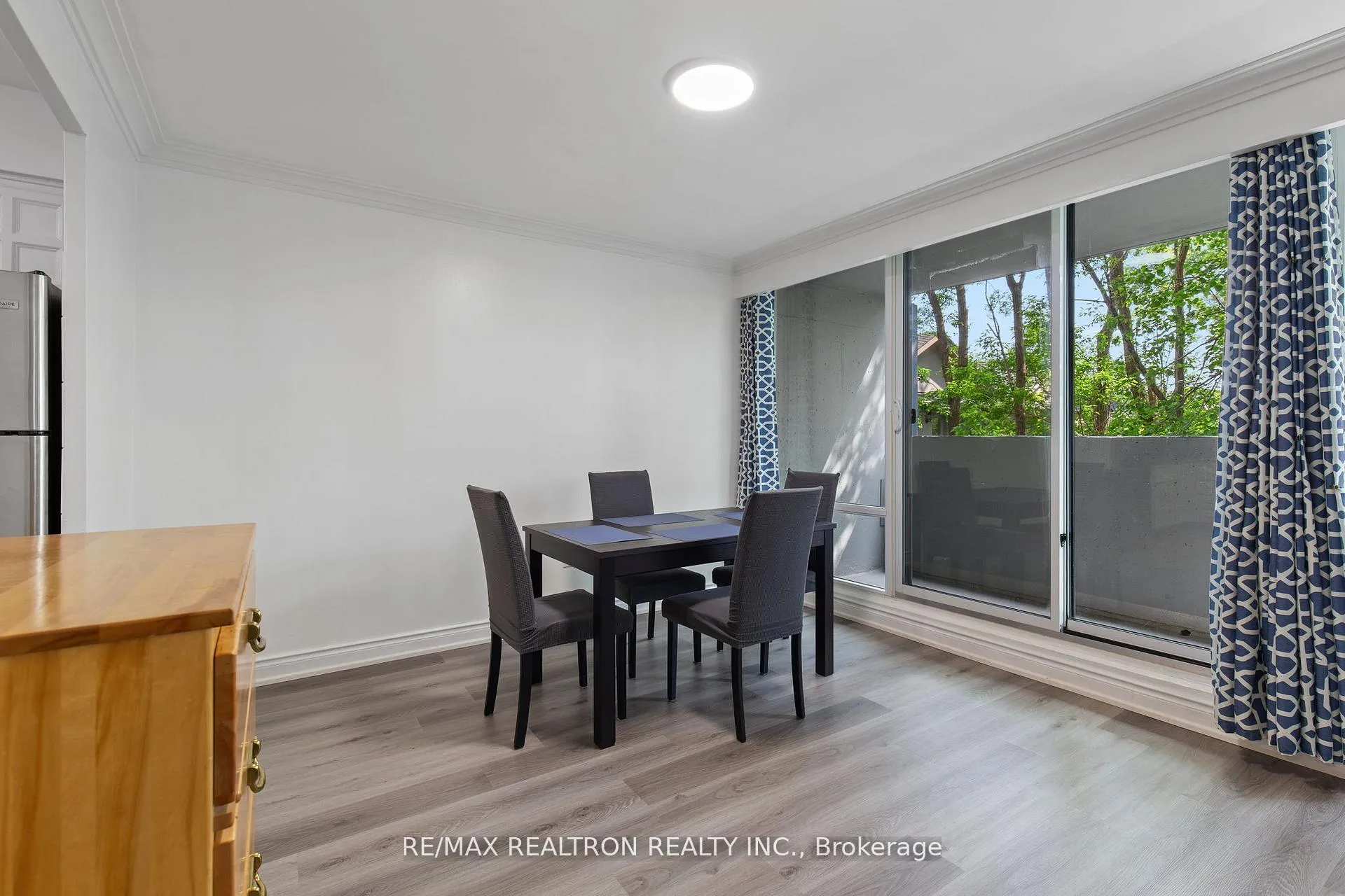 Photo 14 of Unit #205, 3555 Bathurst Street, Toronto, Bedford Park-Nortown — HOMEH