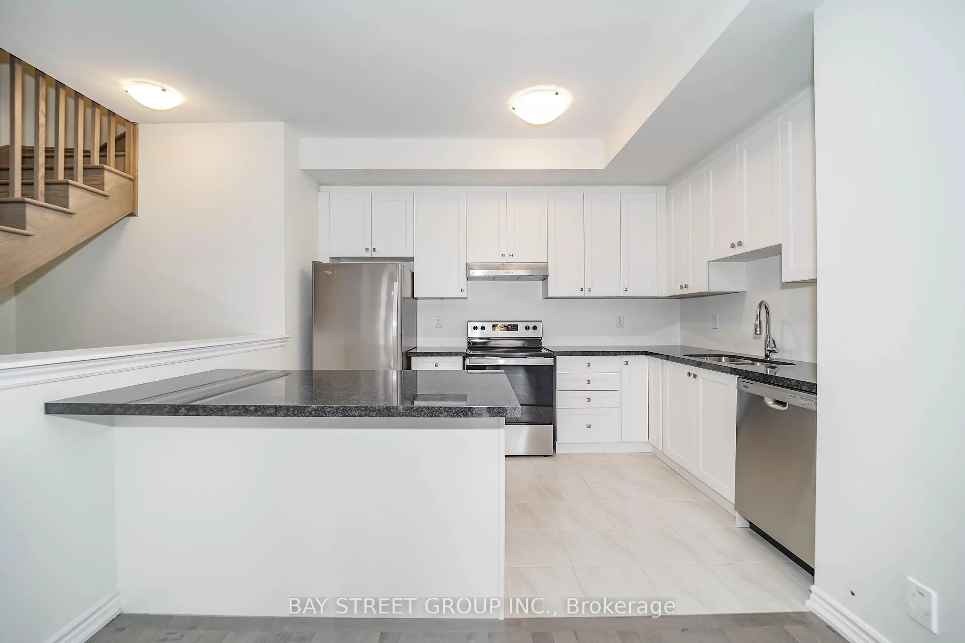 Photo 13 of 14 Gothenburg Lane, Markham, Angus Glen — HOMEH