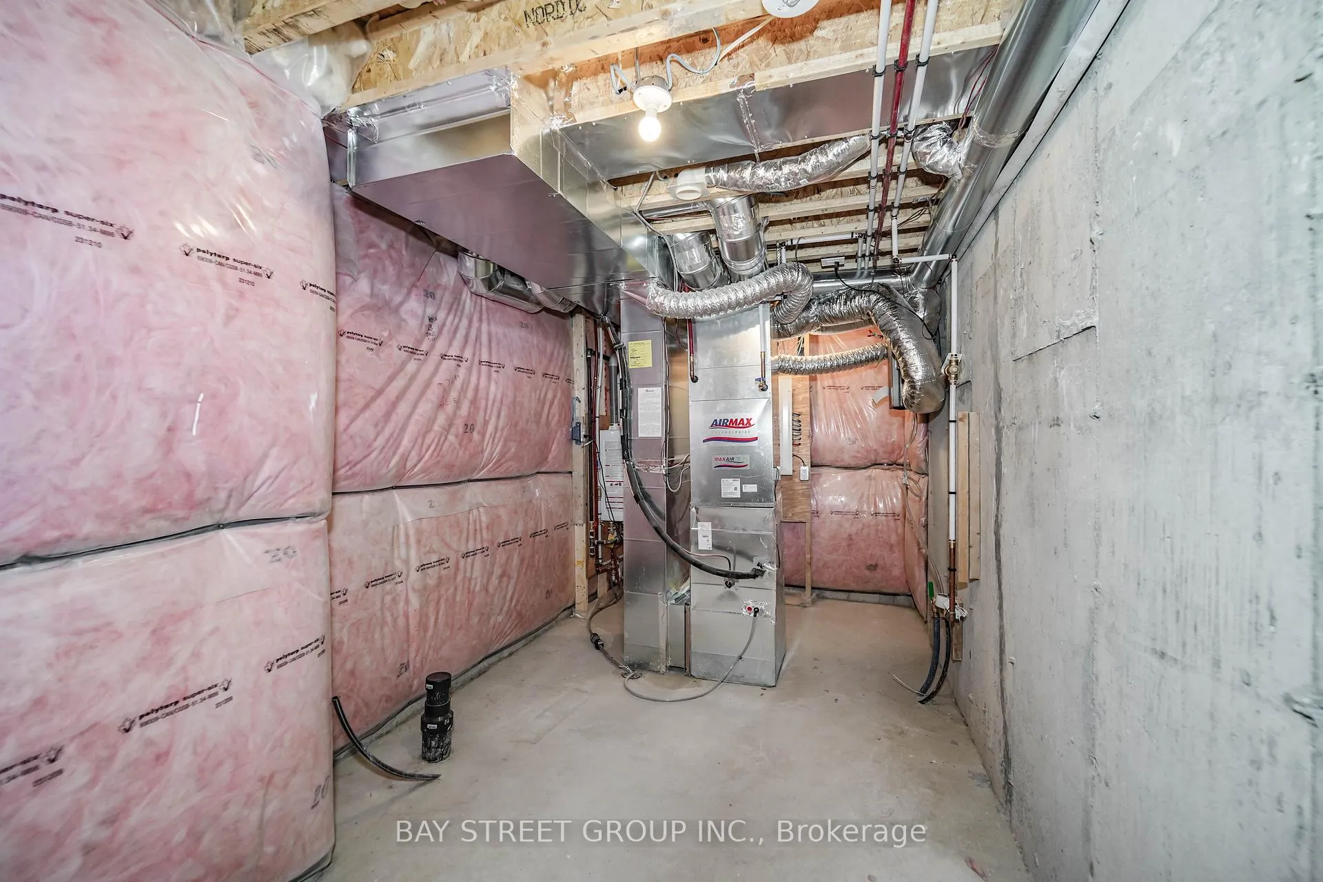 Photo 35 of 14 Gothenburg Lane, Markham, Angus Glen — HOMEH
