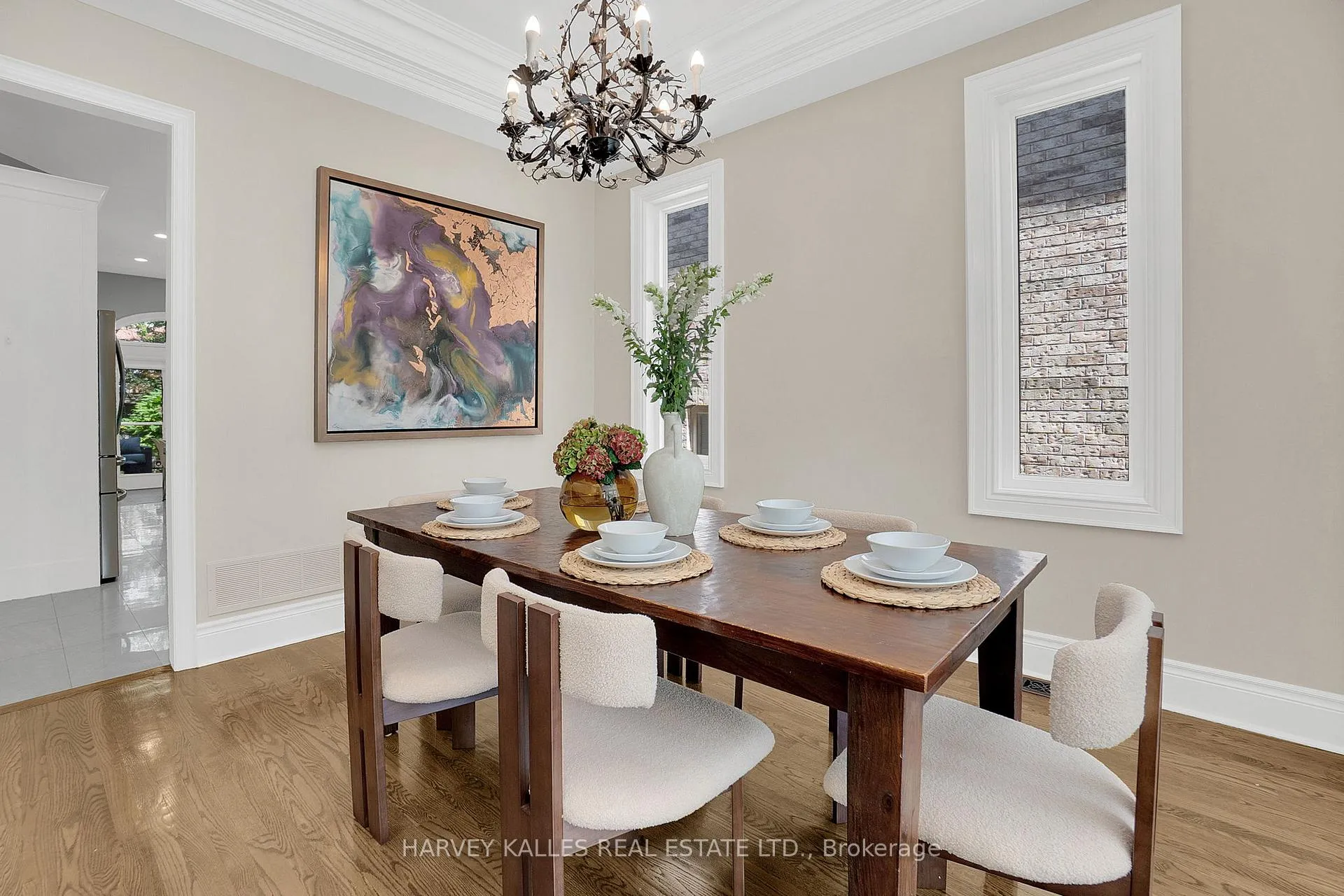 Photo 9 of 398 Bedford Park, Toronto, Bedford Park-Nortown — HOMEH