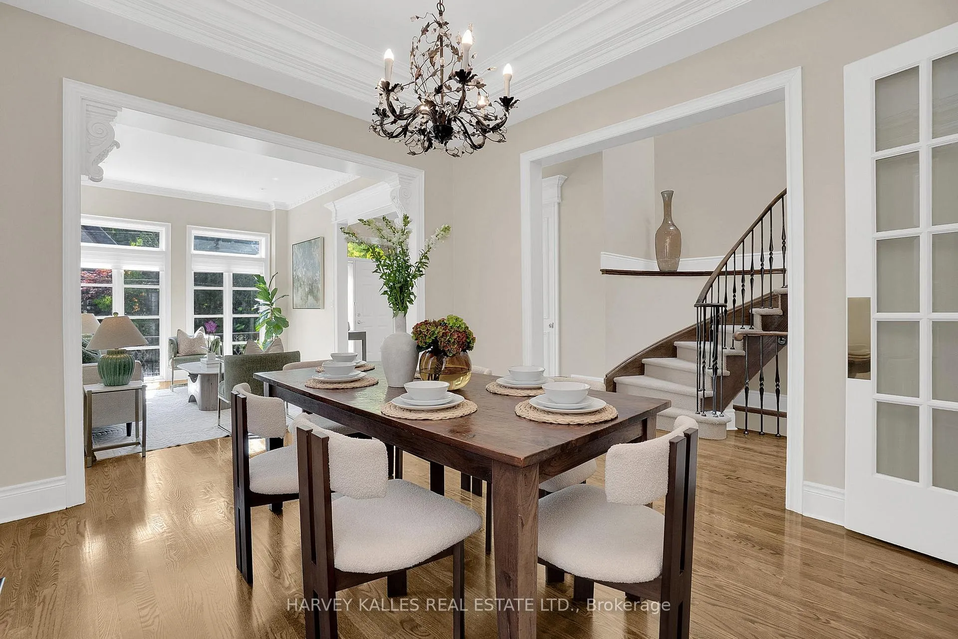Photo 11 of 398 Bedford Park, Toronto, Bedford Park-Nortown — HOMEH