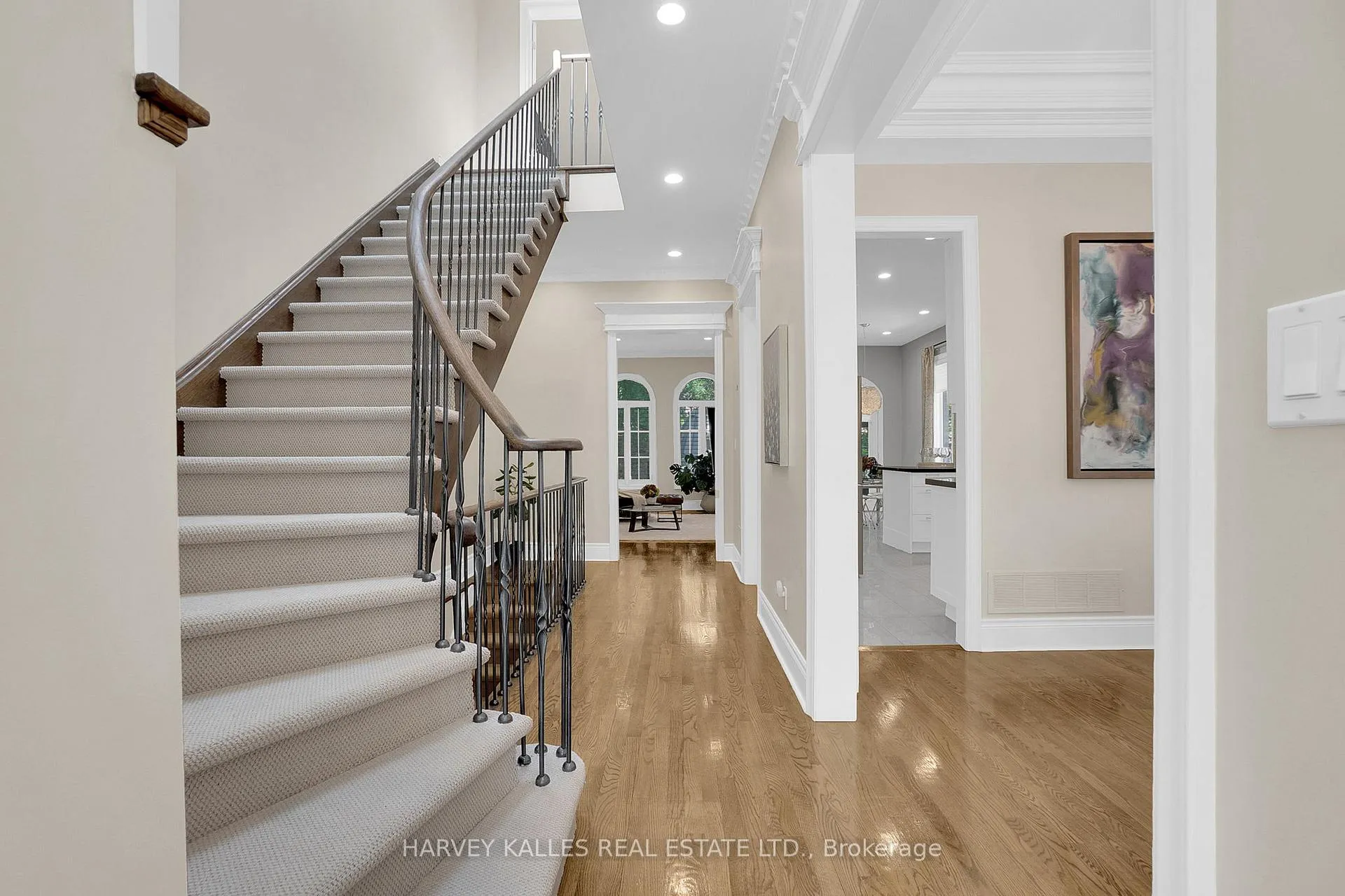 Photo 12 of 398 Bedford Park, Toronto, Bedford Park-Nortown — HOMEH