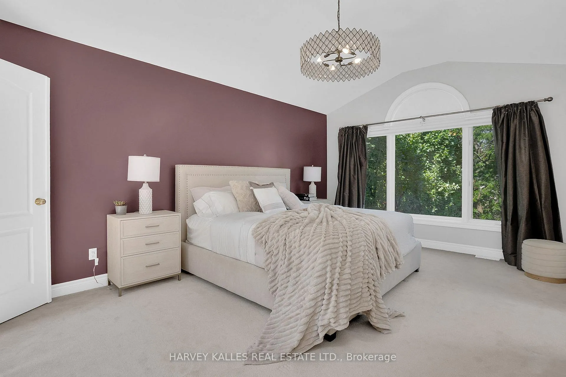 Photo 23 of 398 Bedford Park, Toronto, Bedford Park-Nortown — HOMEH