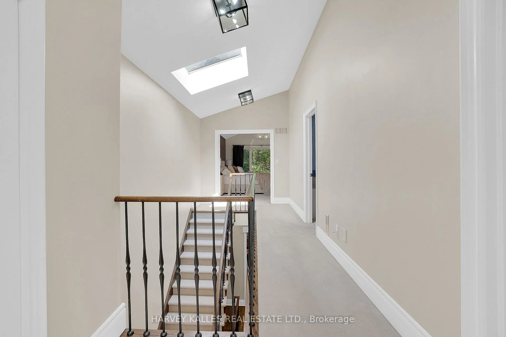 Photo 29 of 398 Bedford Park, Toronto, Bedford Park-Nortown — HOMEH