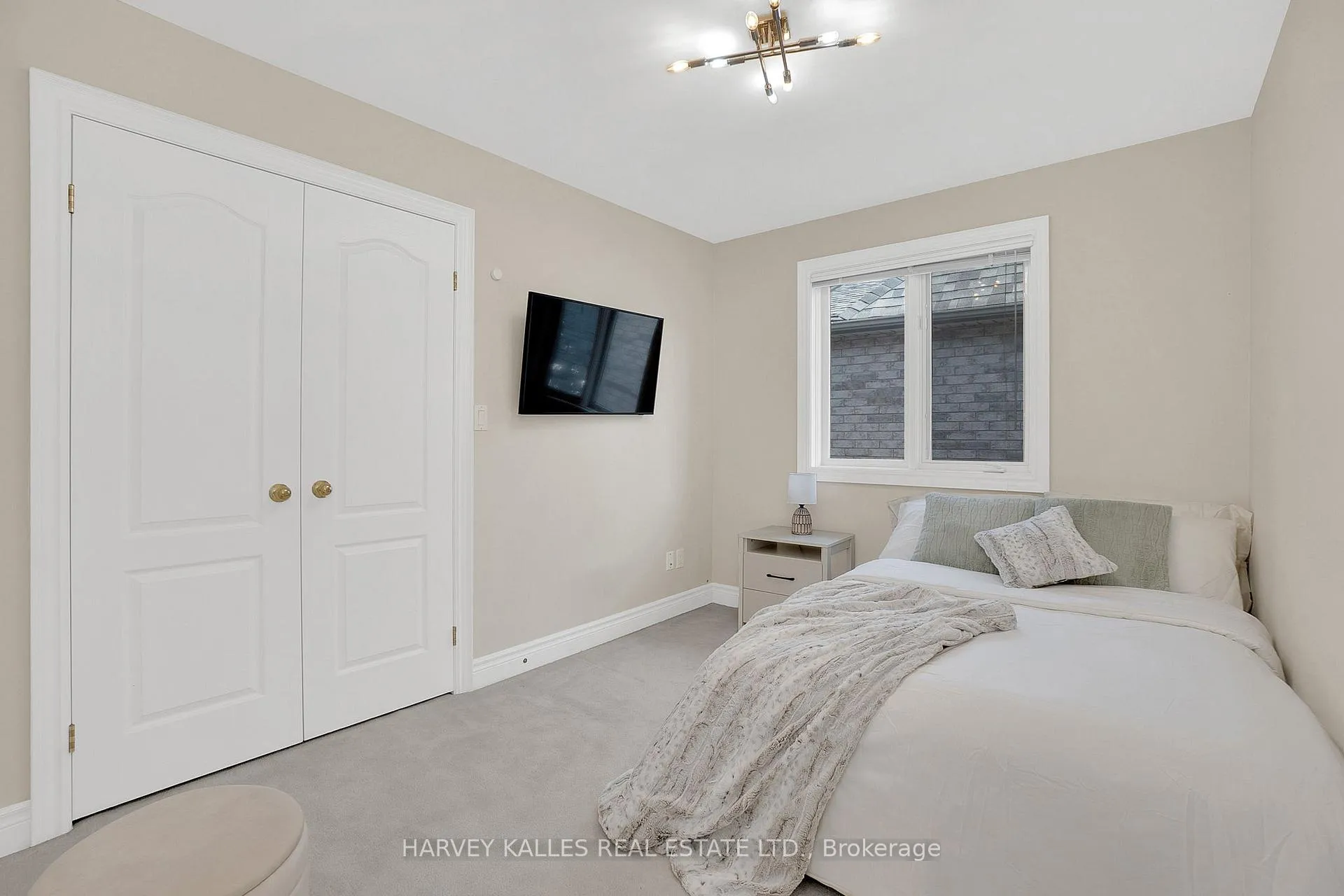 Photo 30 of 398 Bedford Park, Toronto, Bedford Park-Nortown — HOMEH