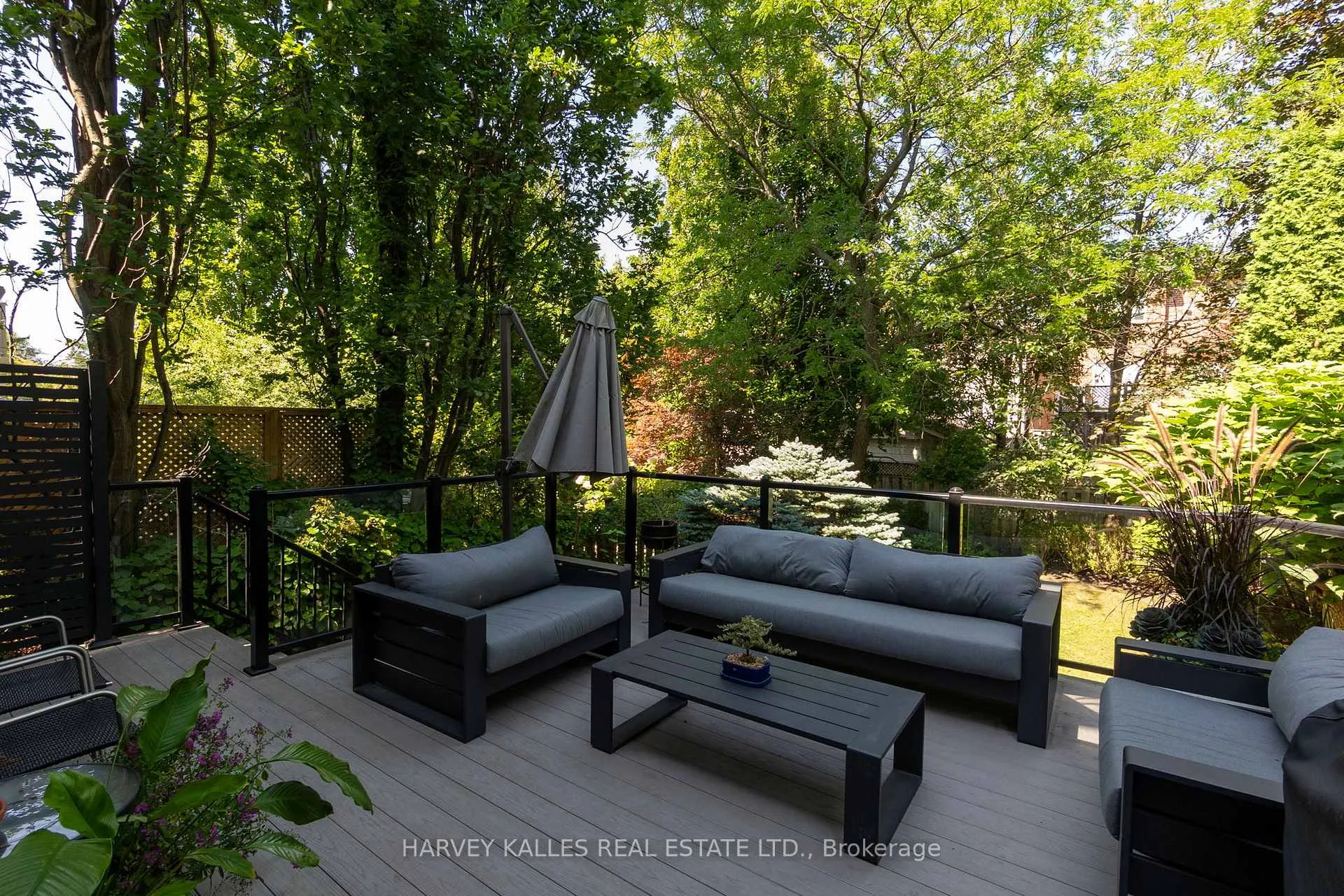 Photo 39 of 398 Bedford Park, Toronto, Bedford Park-Nortown — HOMEH