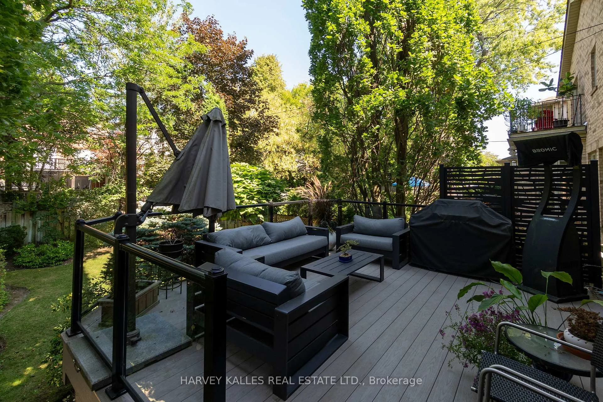 Photo 40 of 398 Bedford Park, Toronto, Bedford Park-Nortown — HOMEH