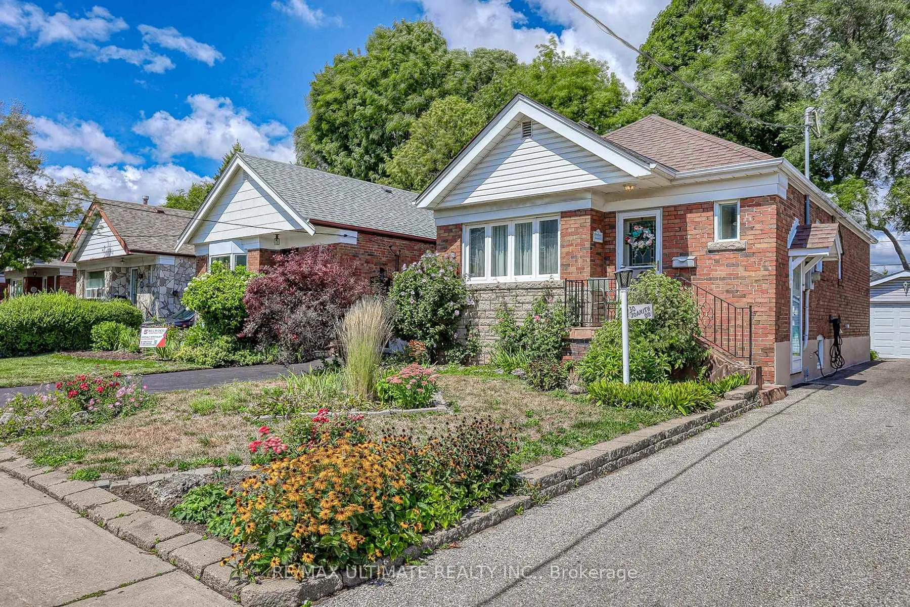 Photo 2 of 30 joanith Drive, Toronto, O'Connor-Parkview — HOMEH