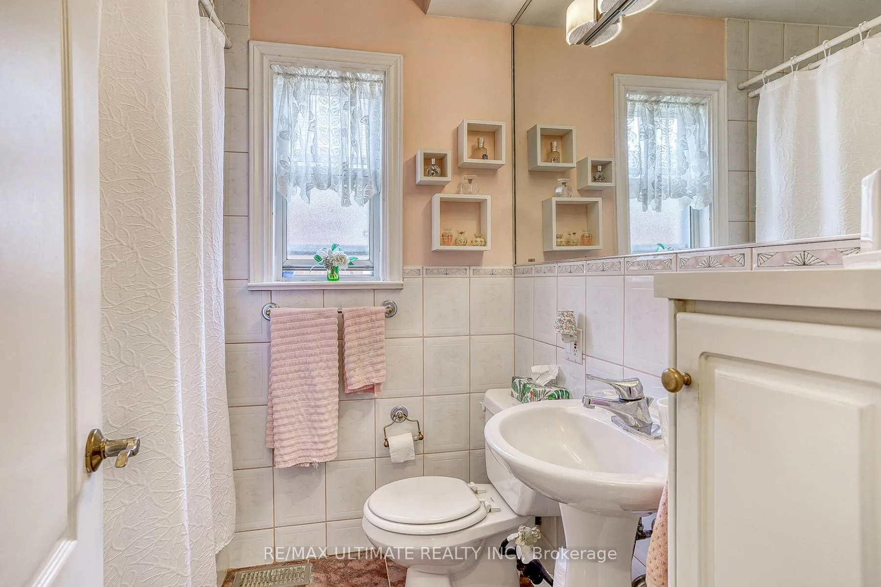 Photo 14 of 30 joanith Drive, Toronto, O'Connor-Parkview — HOMEH