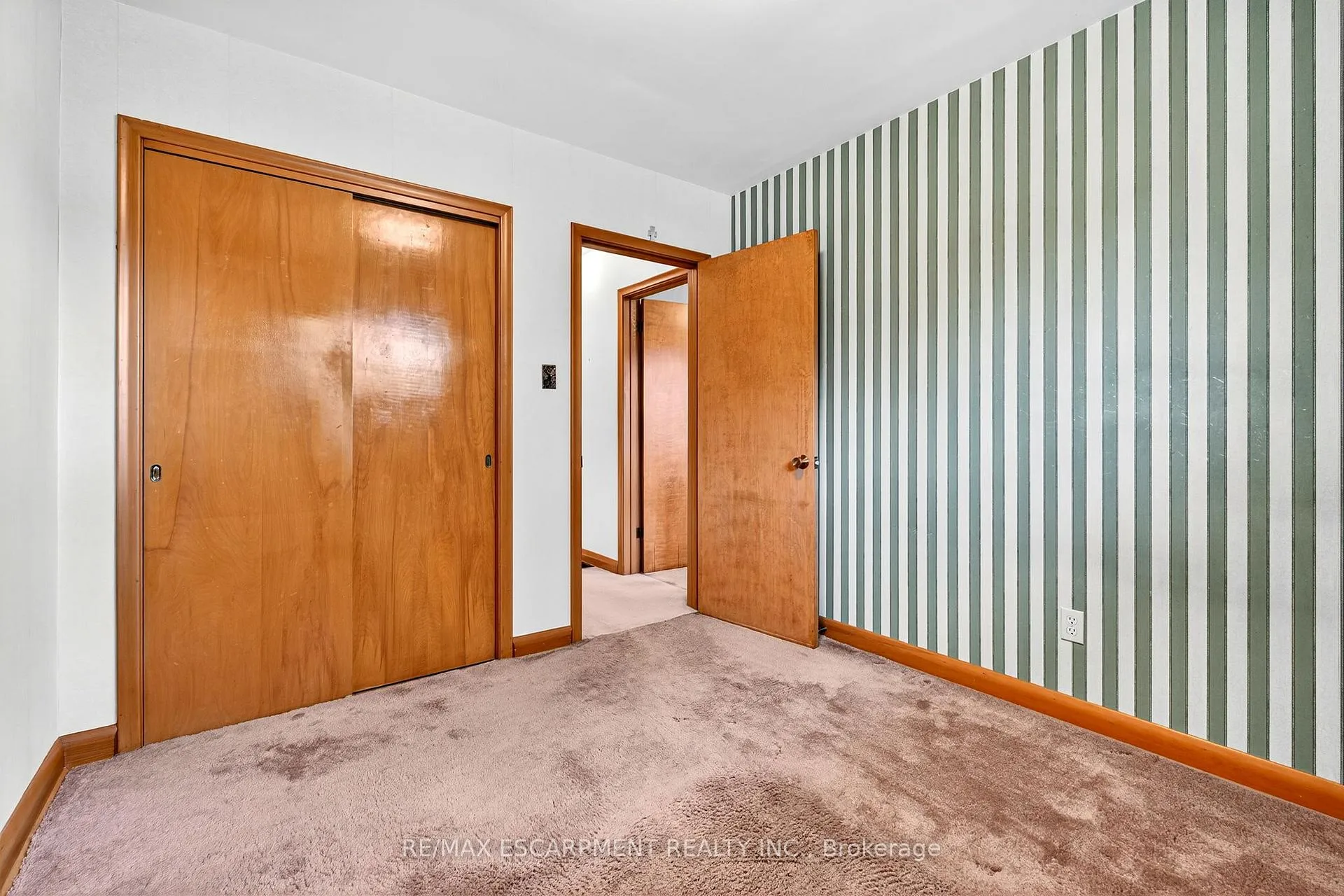 Photo 23 of 171 Bendamere Avenue, Hamilton, Buchanan — HOMEH