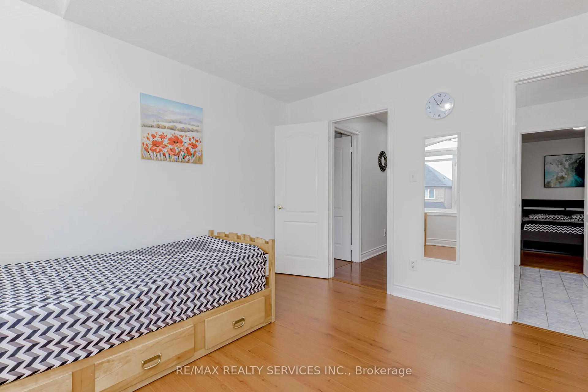 Photo 33 of 10 Cedarsprings Way, Brampton, Sandringham-Wellington — HOMEH