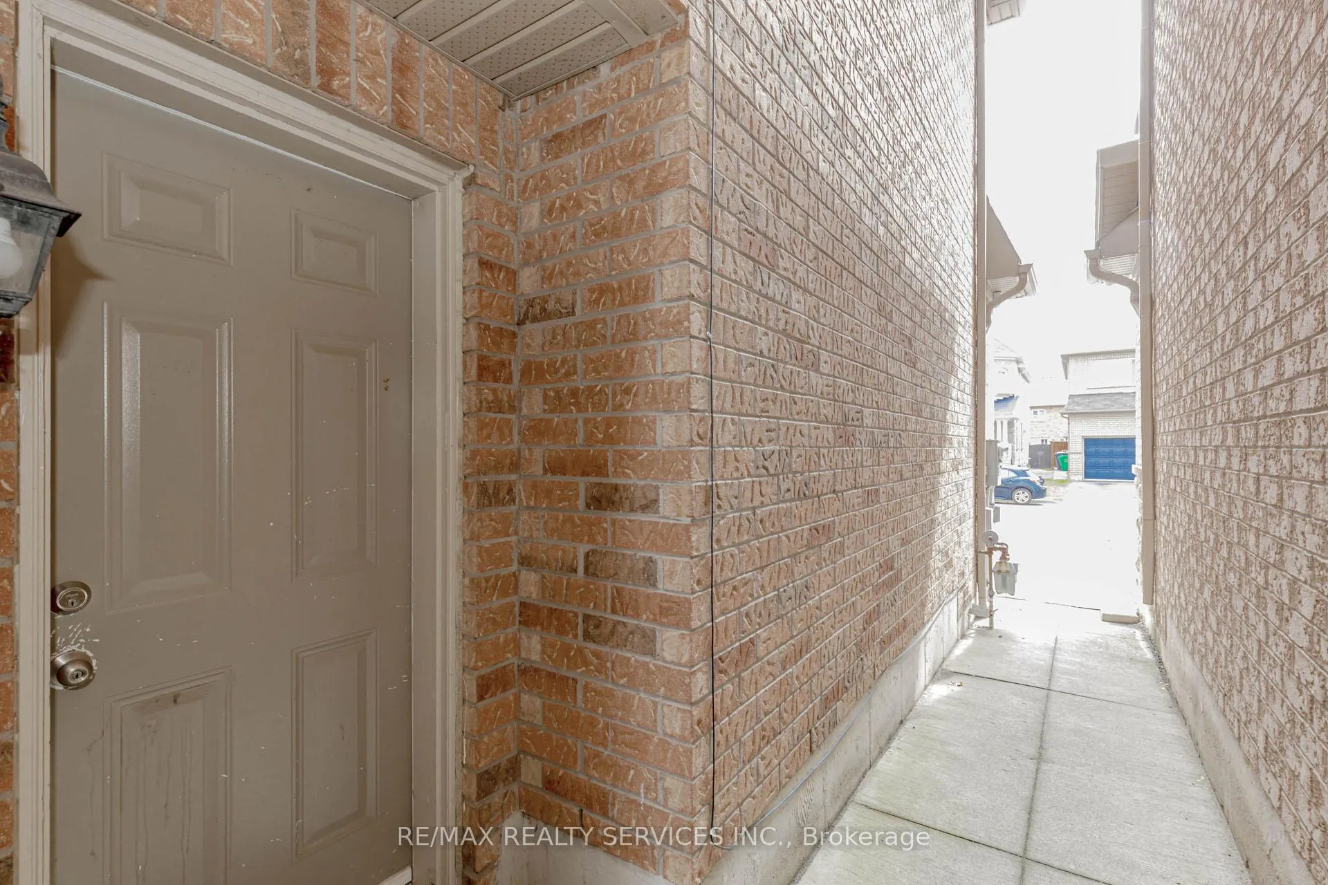 Photo 40 of 10 Cedarsprings Way, Brampton, Sandringham-Wellington — HOMEH