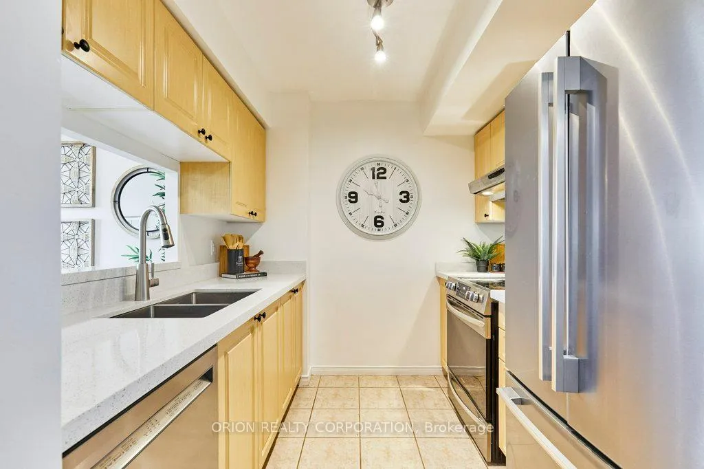 Photo 2 of Unit 904, 1200 The Esplanade N, Pickering, Town Centre — HOMEH