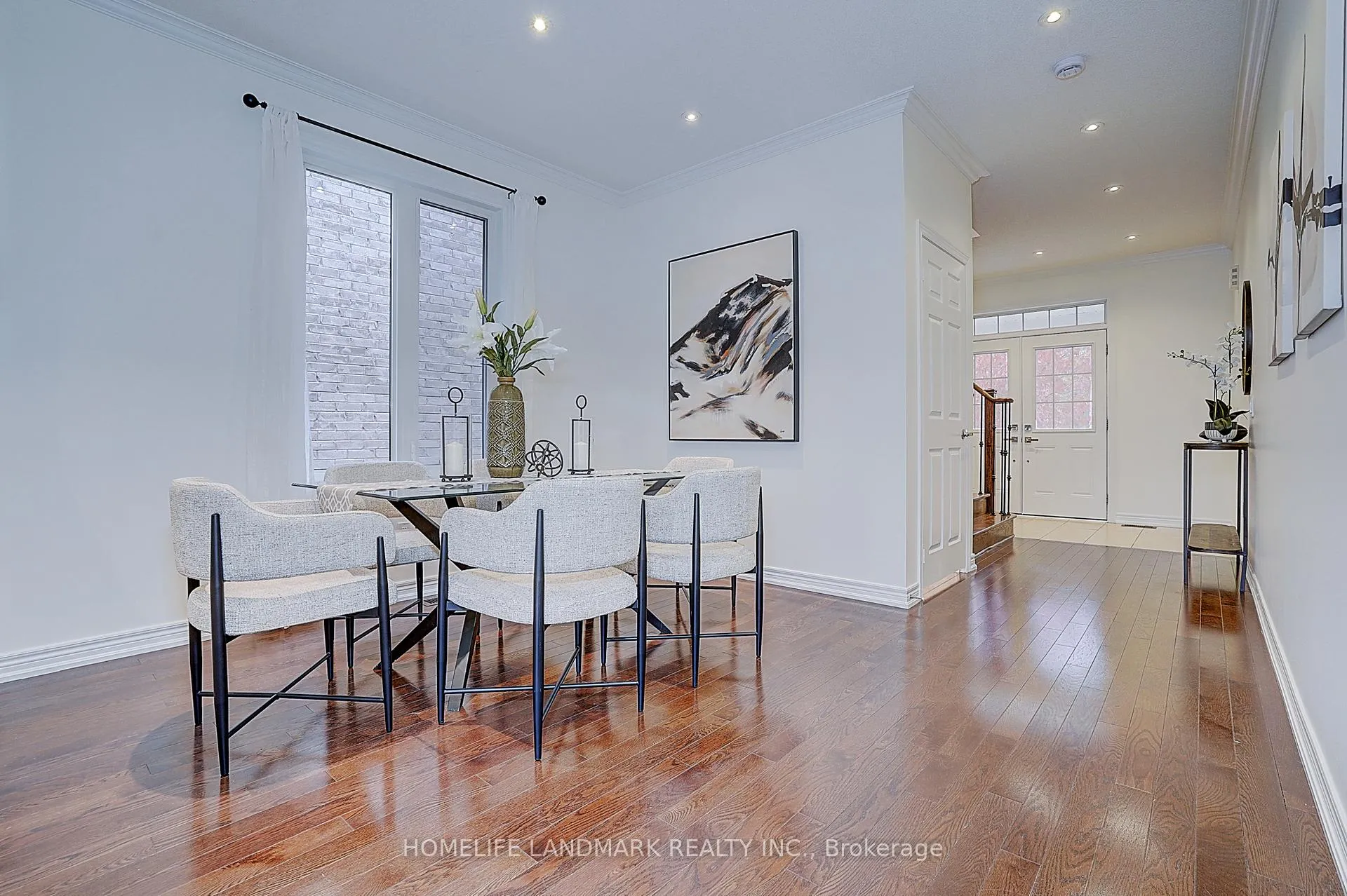 Photo 5 of 16 beacon point Street, Markham, Wismer — HOMEH