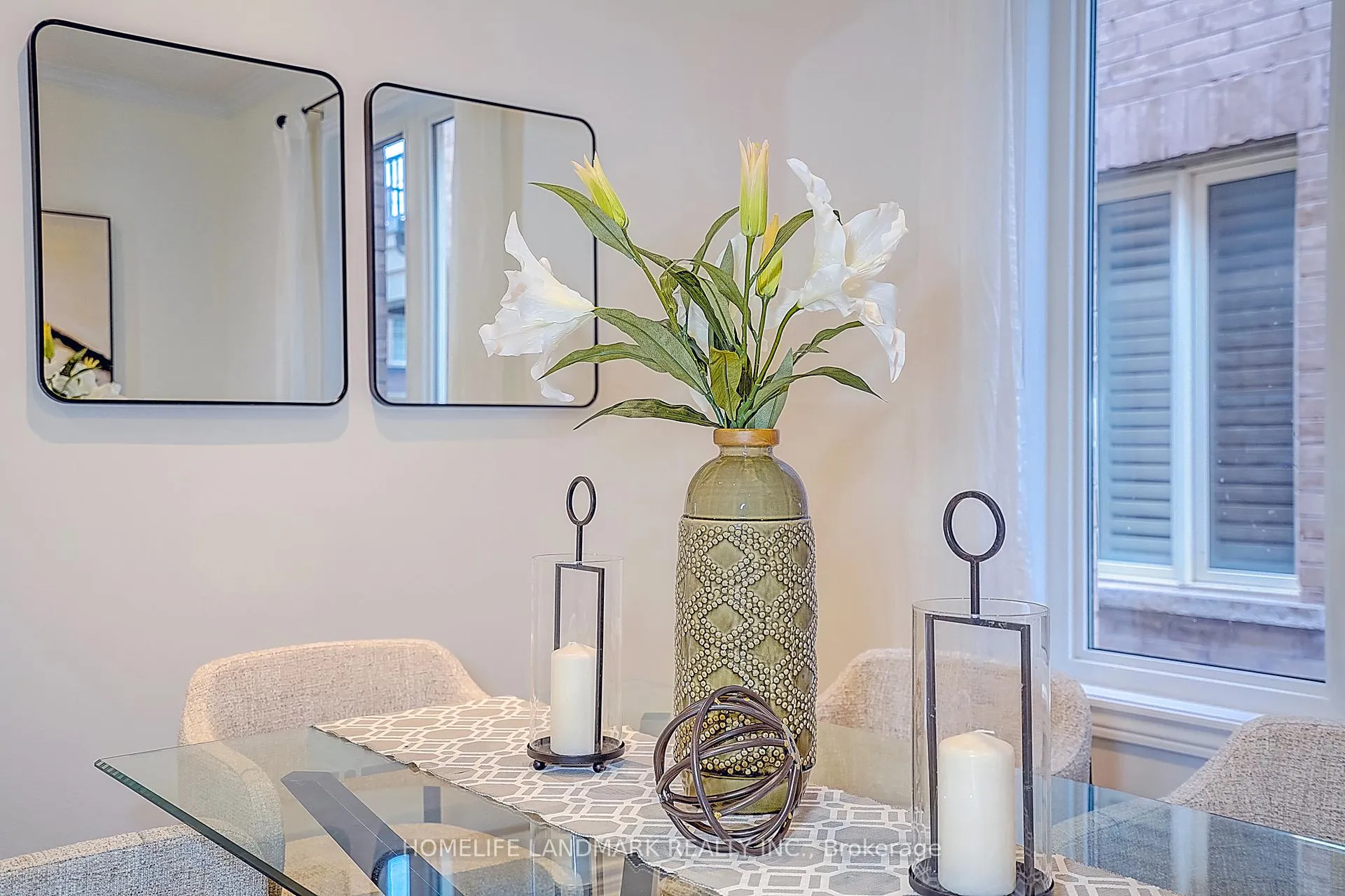 Photo 6 of 16 beacon point Street, Markham, Wismer — HOMEH