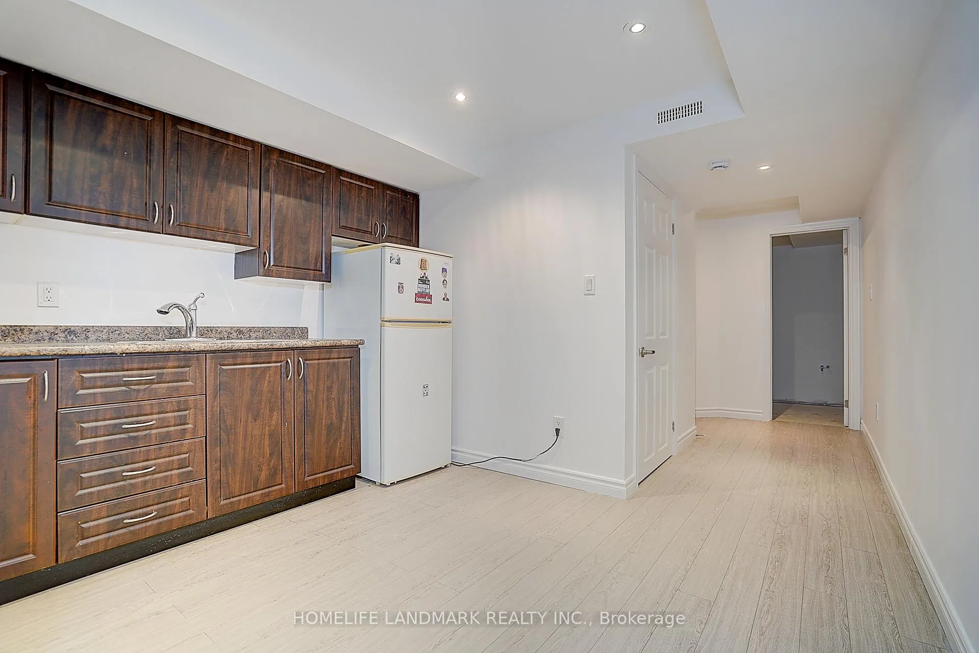Photo 27 of 16 beacon point Street, Markham, Wismer — HOMEH