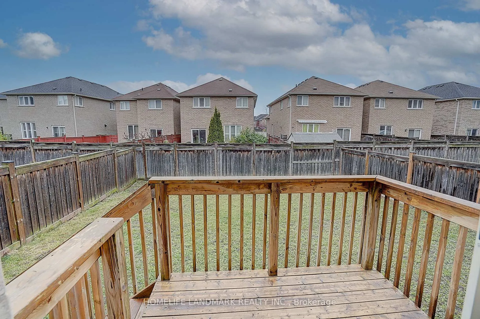 Photo 30 of 16 beacon point Street, Markham, Wismer — HOMEH