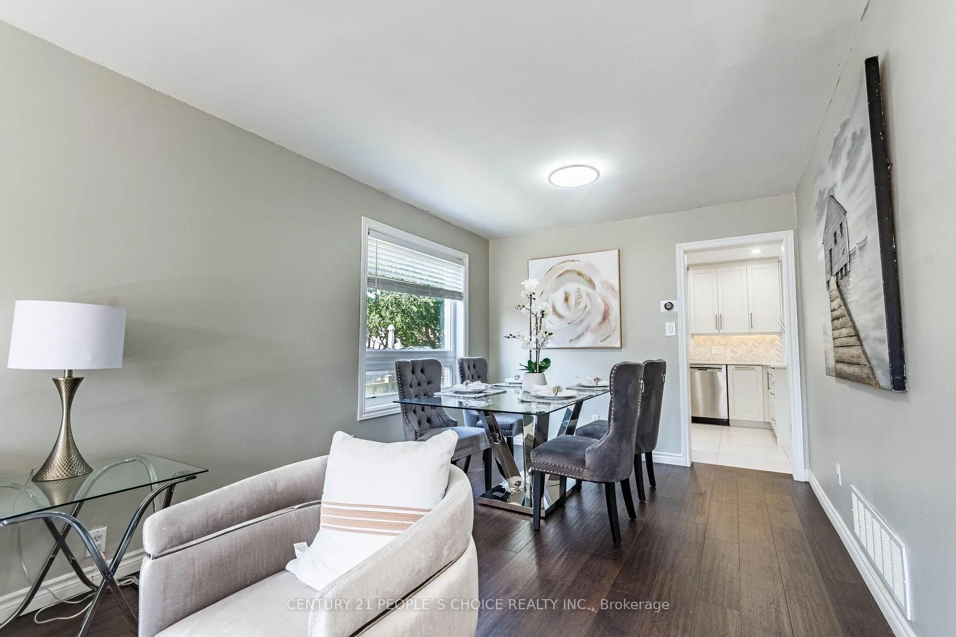 Photo 8 of 414 Cundles Road W, Barrie, Northwest — HOMEH
