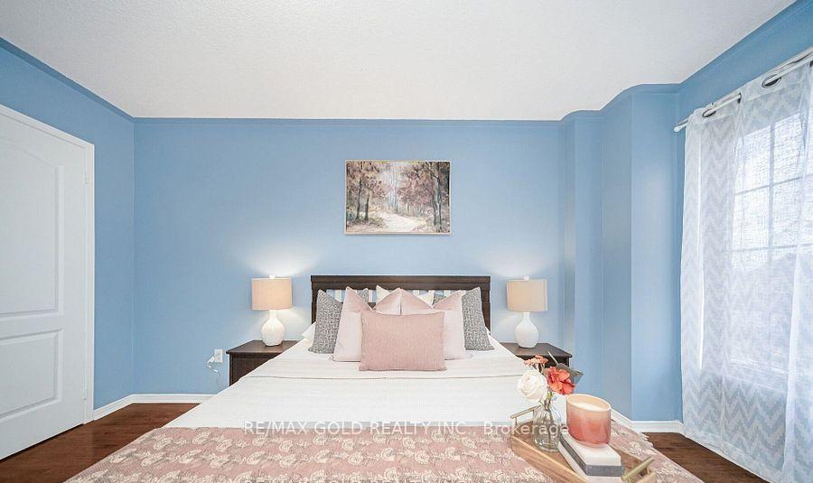 Photo 20 of 108 Black Forest Drive N, Brampton, Sandringham-Wellington — HOMEH