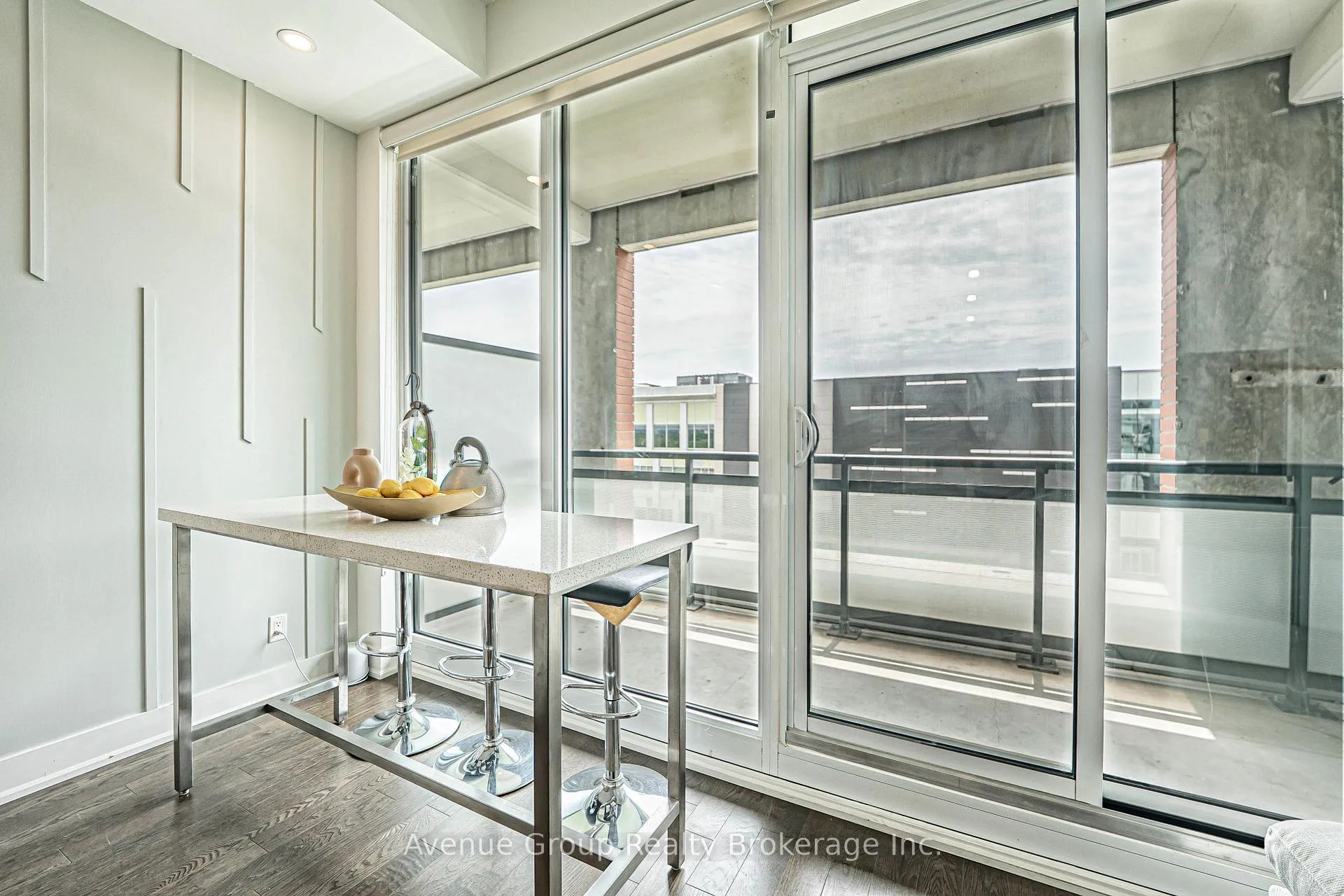 Photo 6 of Unit 415, 180 Enterprise Boulevard, Markham, Unionville — HOMEH