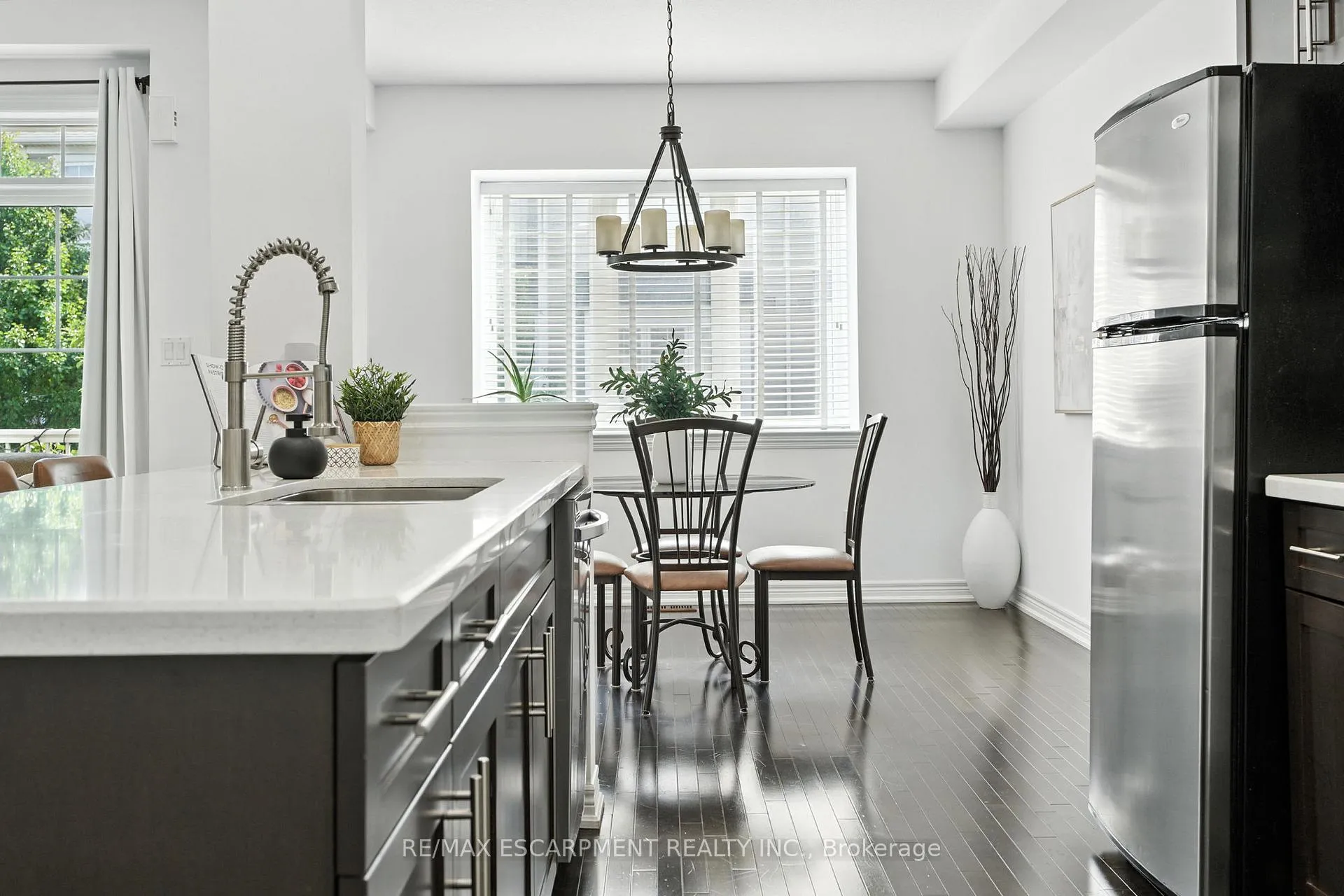 Photo 15 of Unit 34, 337 Beach Boulevard, Hamilton, Hamilton Beach — HOMEH