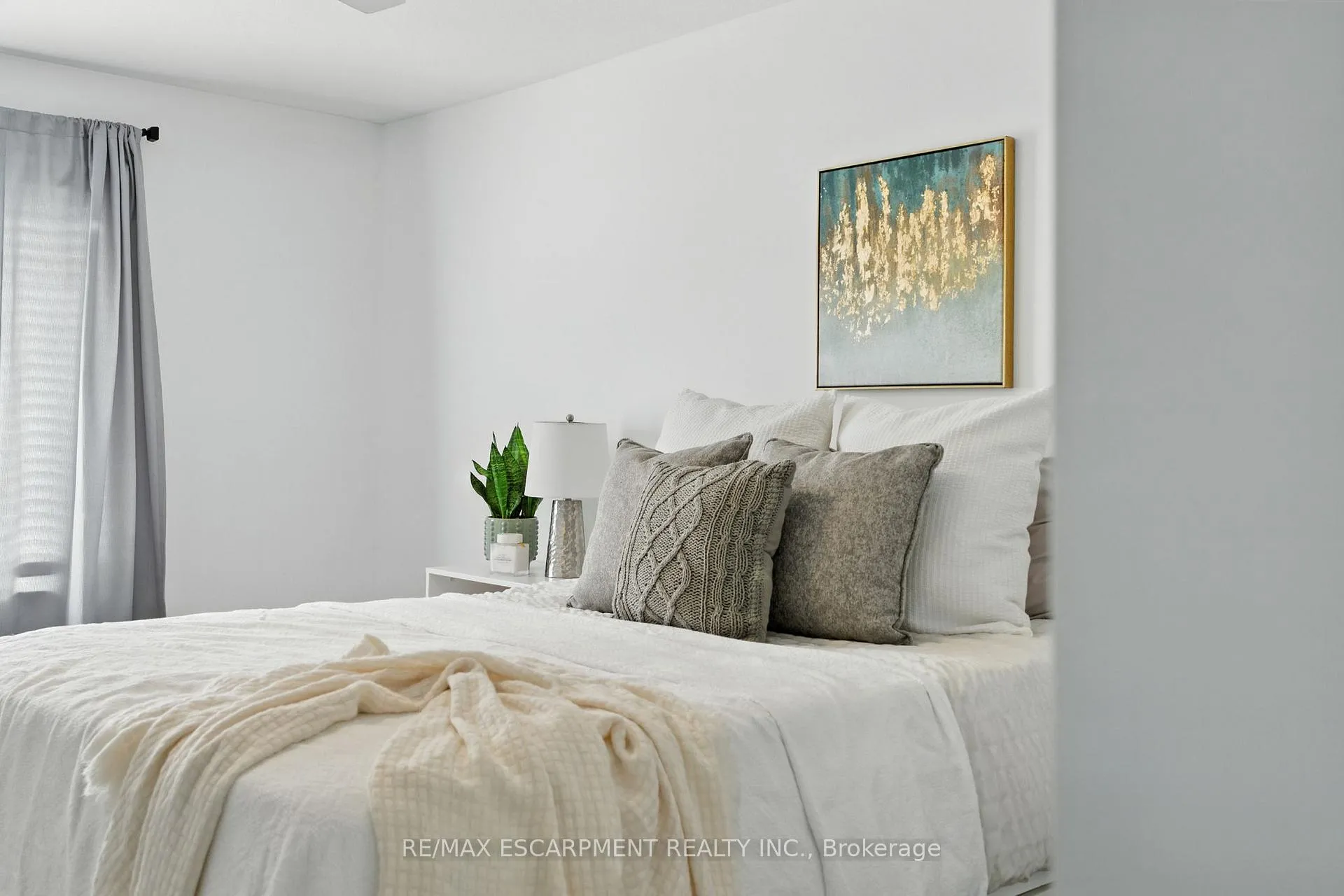 Photo 38 of Unit 34, 337 Beach Boulevard, Hamilton, Hamilton Beach — HOMEH