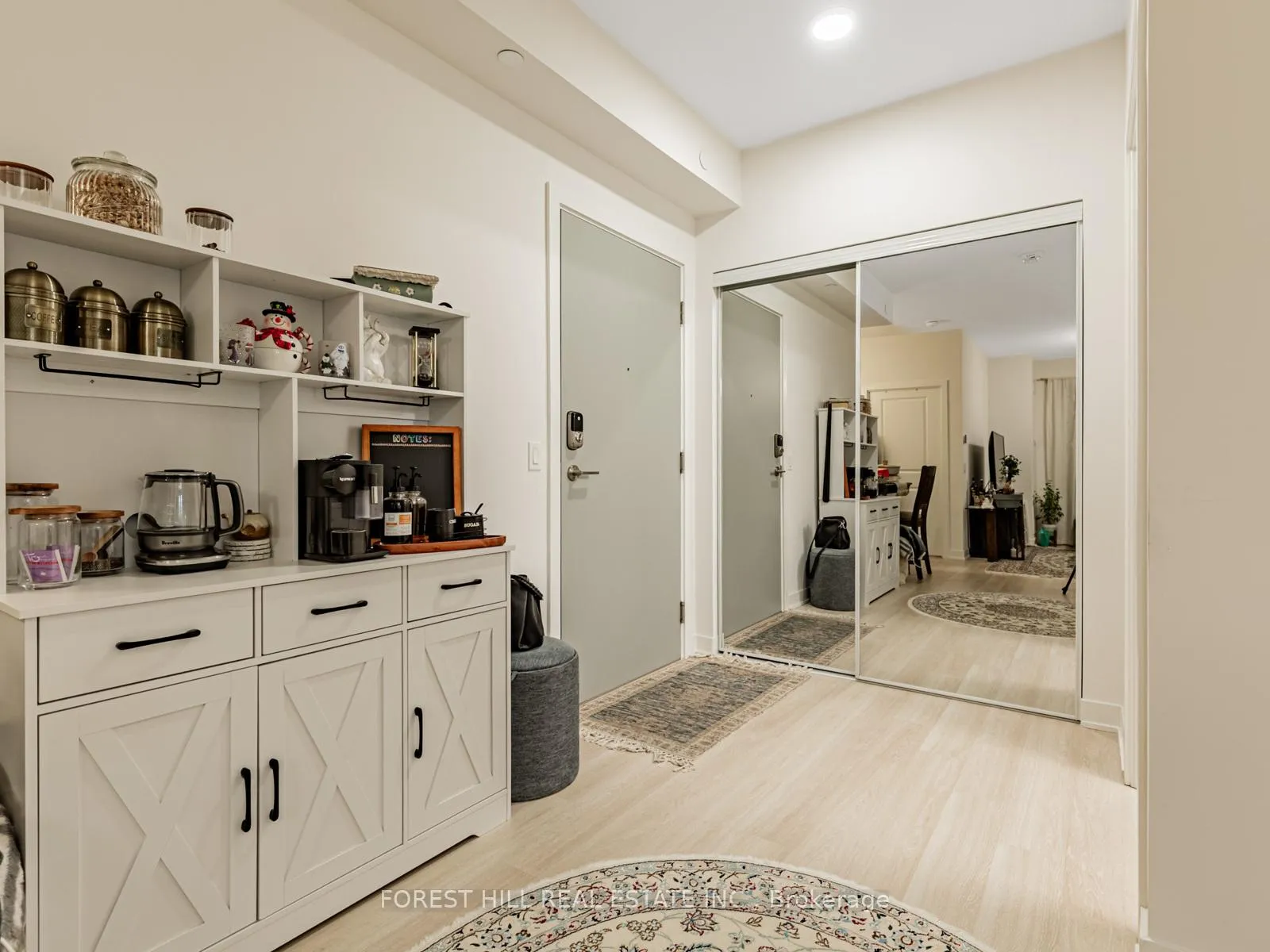 Photo 1 of Unit 1601, 30 Upper Mall Way, Vaughan, Brownridge — HOMEH