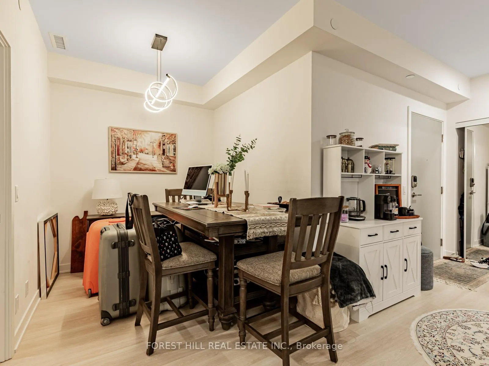 Photo 5 of Unit 1601, 30 Upper Mall Way, Vaughan, Brownridge — HOMEH