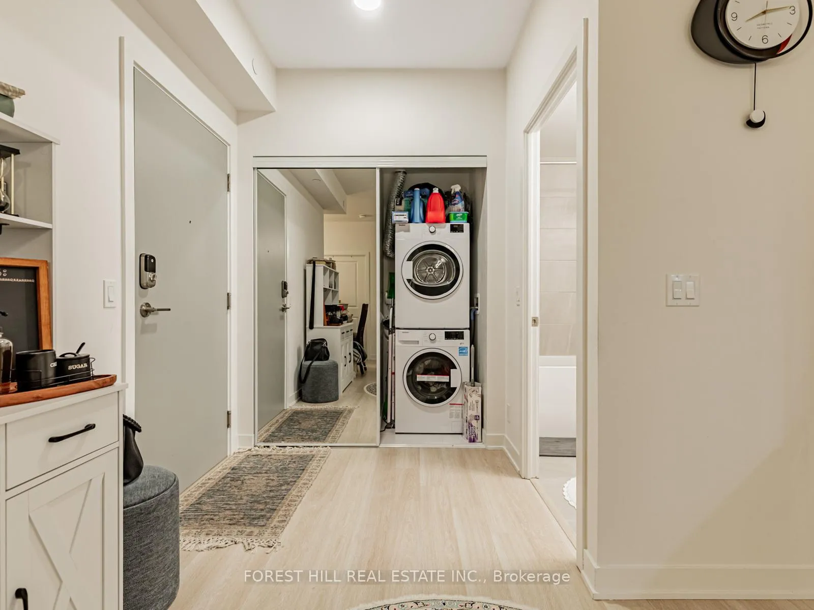 Photo 6 of Unit 1601, 30 Upper Mall Way, Vaughan, Brownridge — HOMEH
