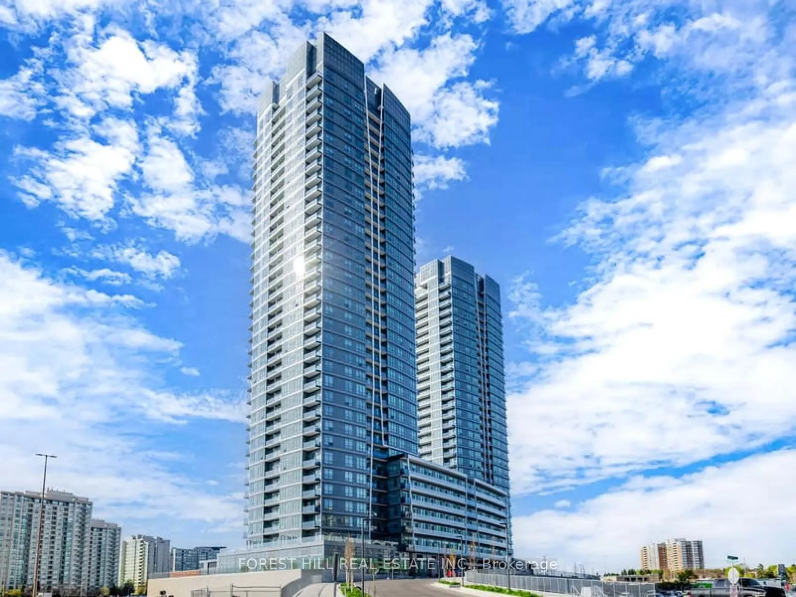 Photo 12 of Unit 1601, 30 Upper Mall Way, Vaughan, Brownridge — HOMEH
