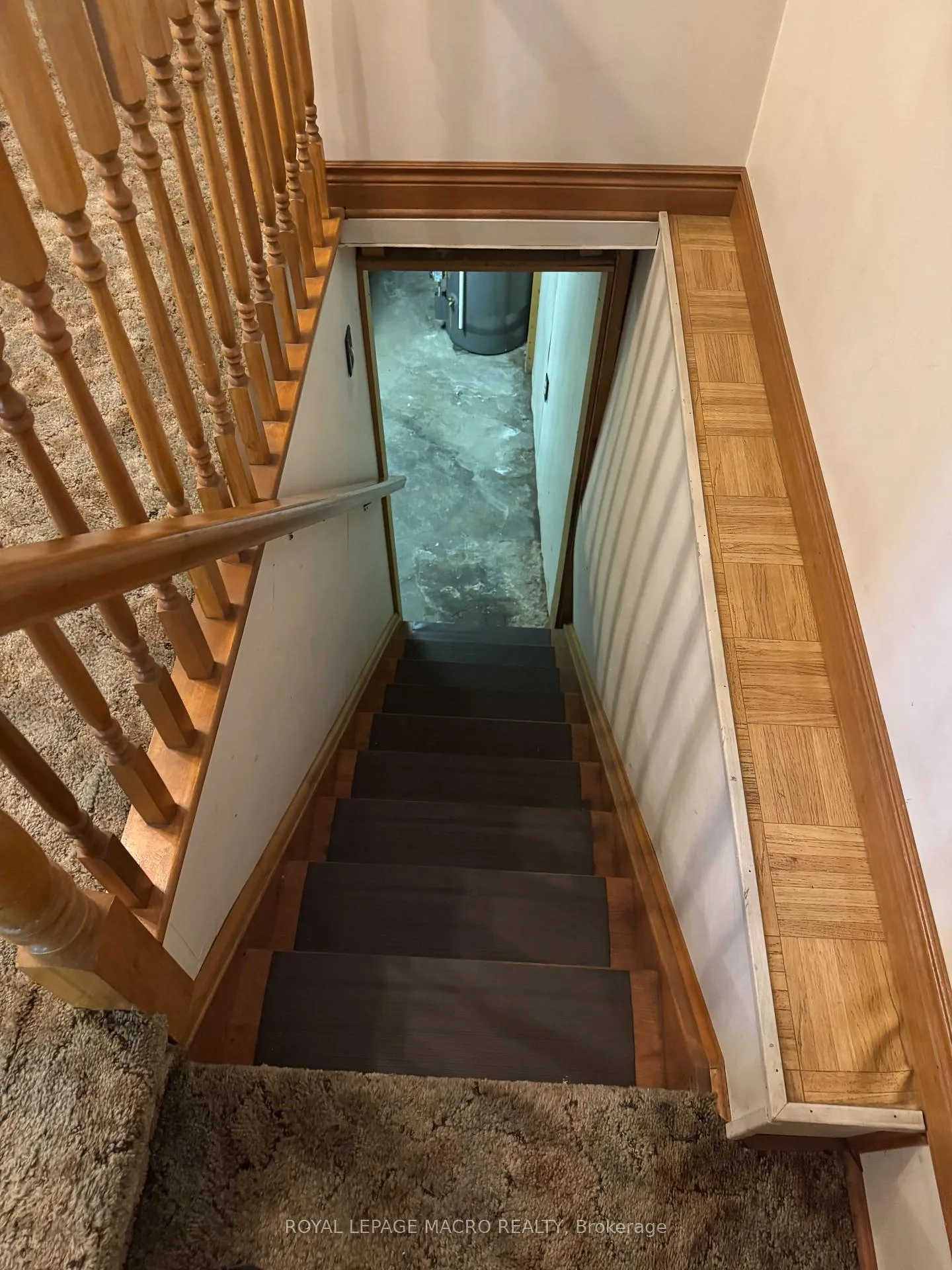 Photo 10 of 215 Ray Street N, Hamilton, Strathcona — HOMEH