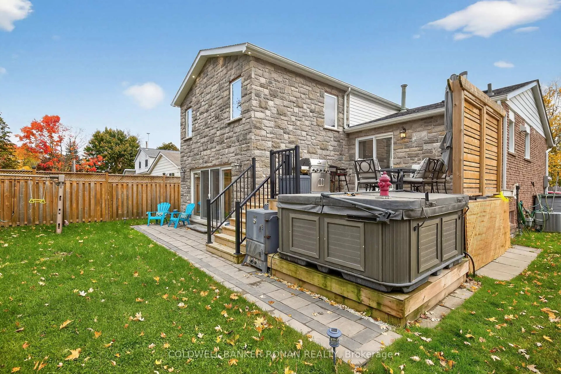 Photo 42 of 4 Thomas Street, New Tecumseth, Beeton — HOMEH