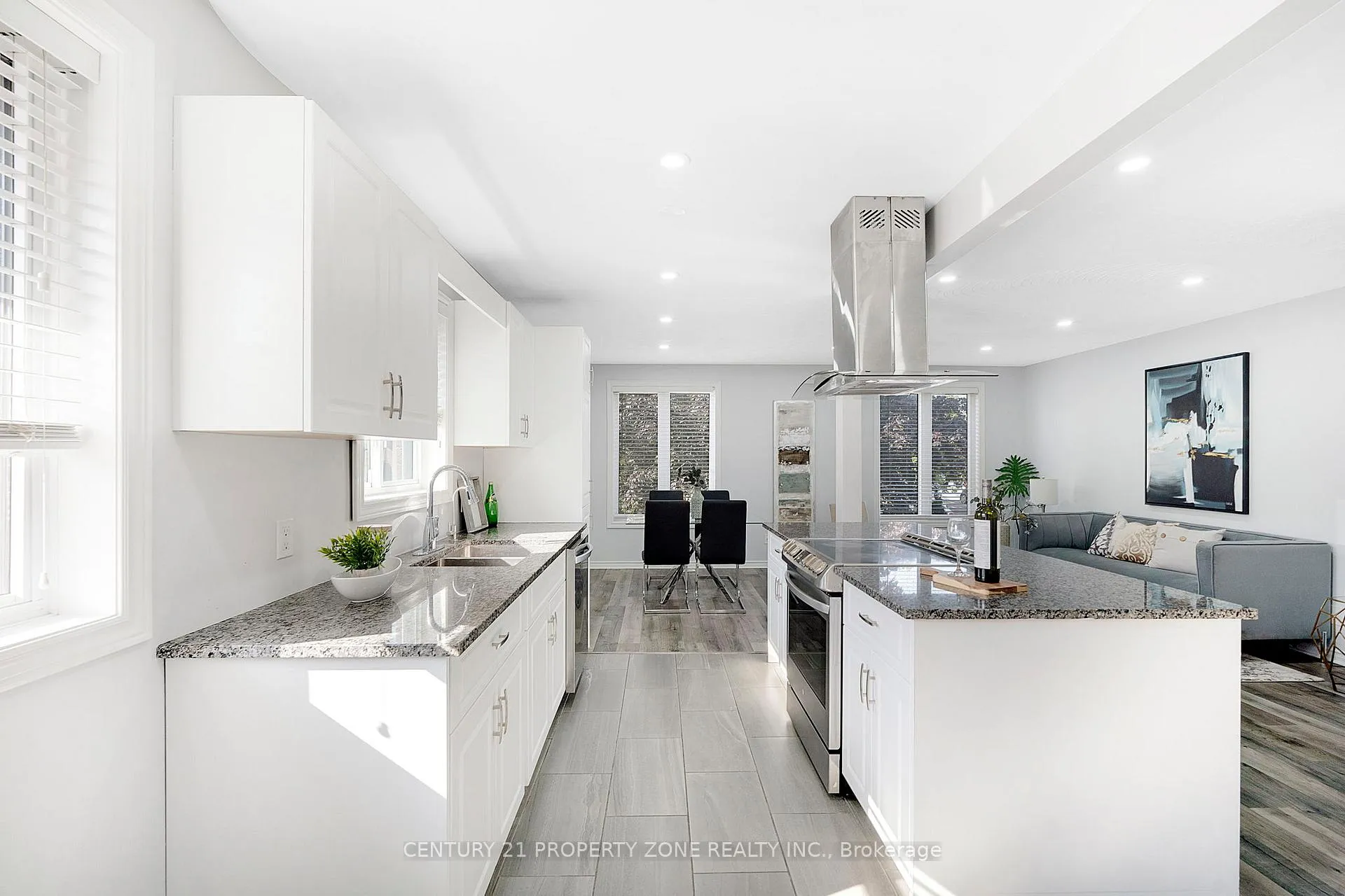 Photo 10 of 39 Southview Crescent, Cambridge — HOMEH