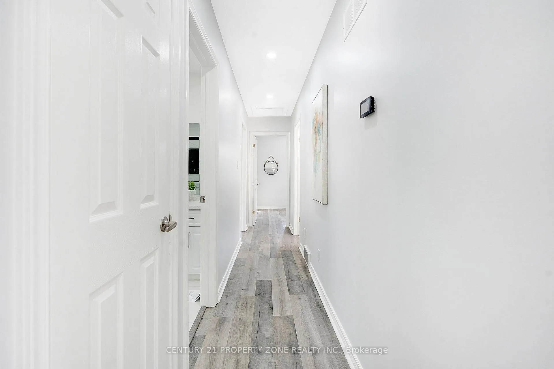 Photo 11 of 39 Southview Crescent, Cambridge — HOMEH