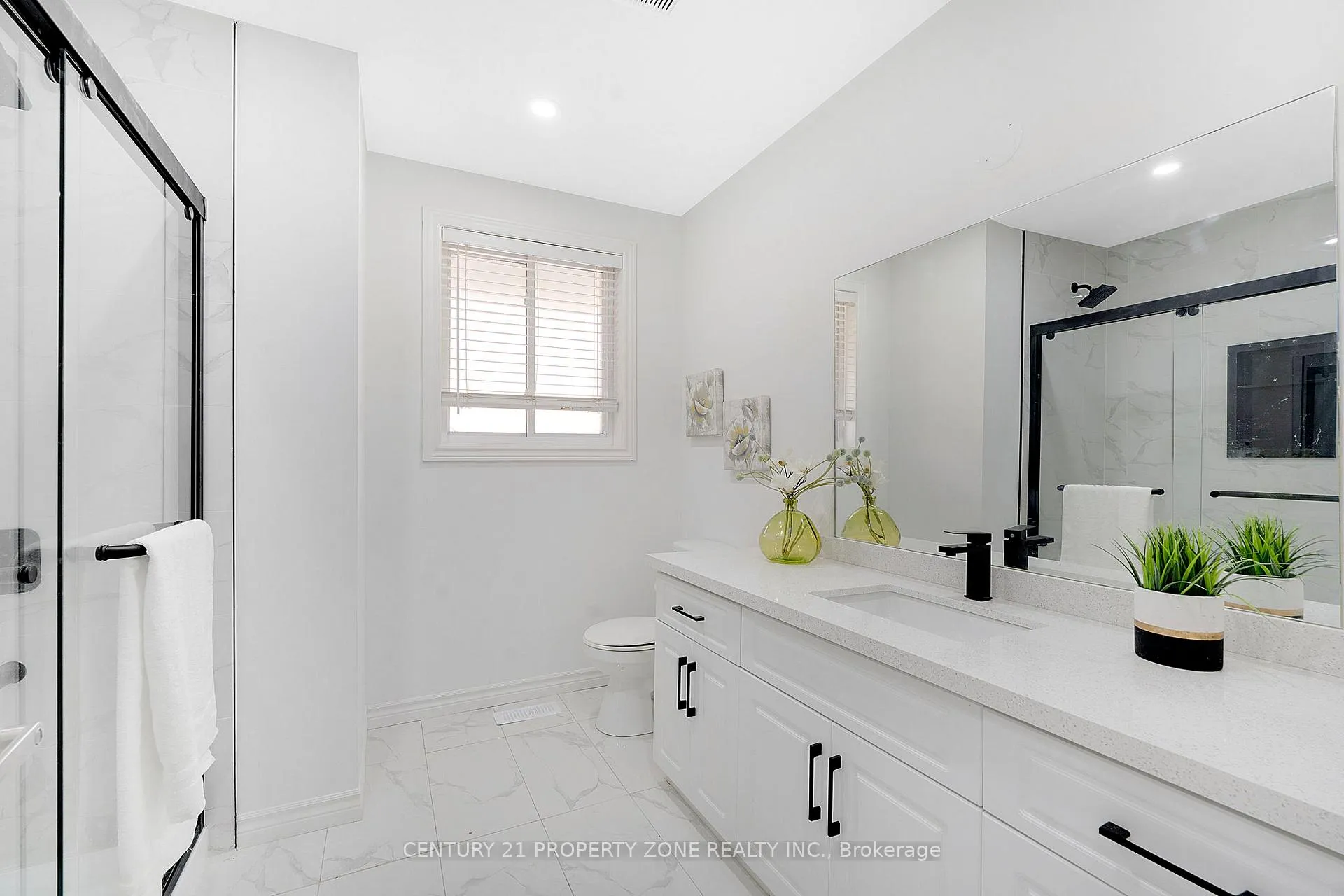 Photo 13 of 39 Southview Crescent, Cambridge — HOMEH