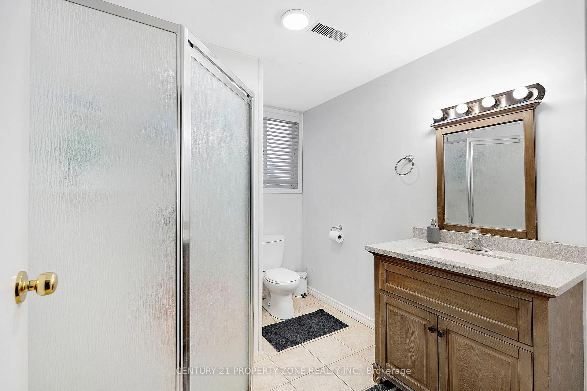 Photo 20 of 39 Southview Crescent, Cambridge — HOMEH