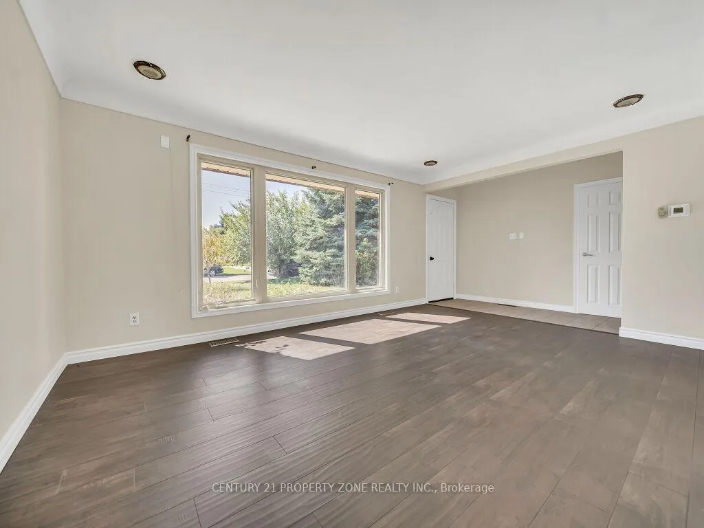 Photo 17 of 1002 Eastlawn Avenue, Sarnia — HOMEH