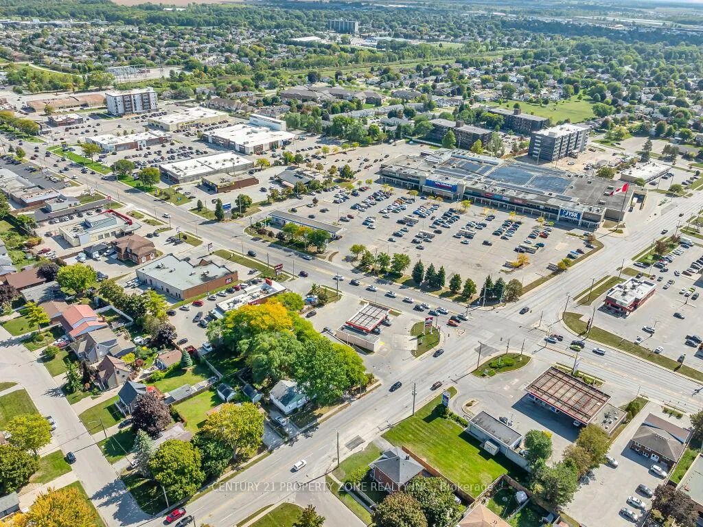 Photo 45 of 1002 Eastlawn Avenue, Sarnia — HOMEH