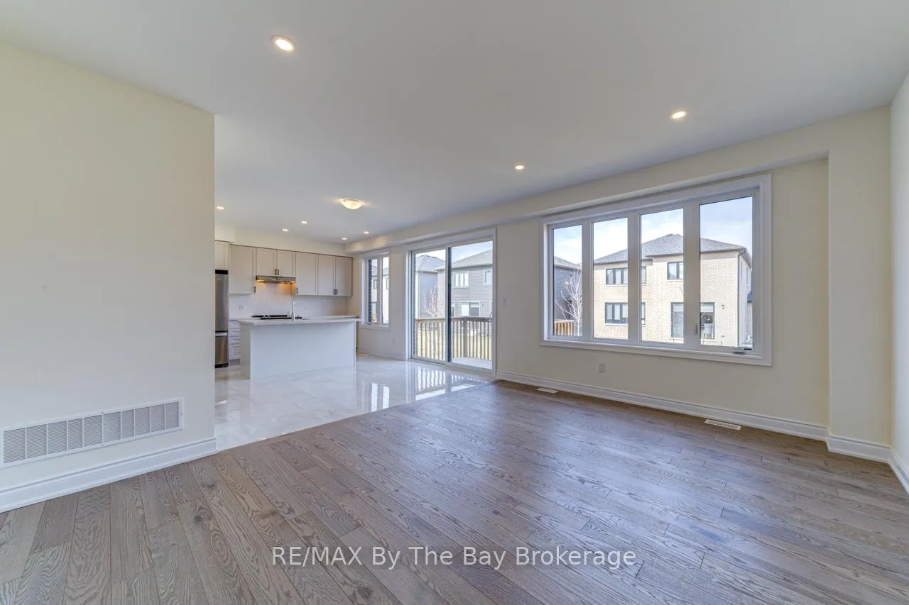 Photo 13 of 67 Nicort Road, Wasaga Beach — HOMEH
