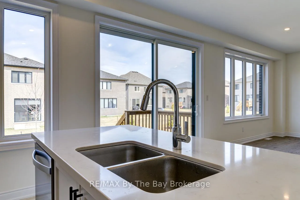 Photo 19 of 67 Nicort Road, Wasaga Beach — HOMEH