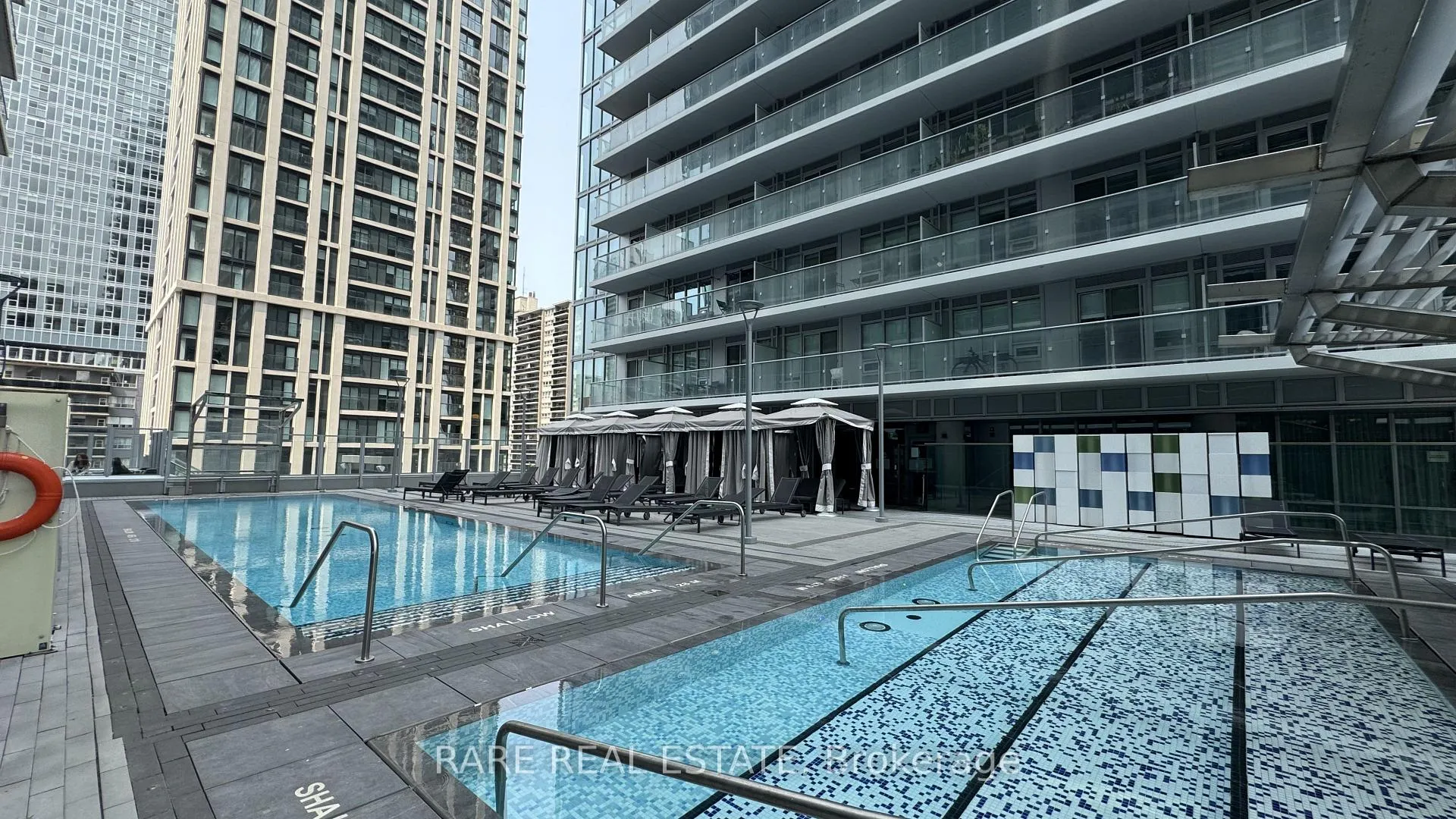 Photo 1 of Unit 2312, 195 Redpath Avenue, Toronto, Mount Pleasant West — HOMEH