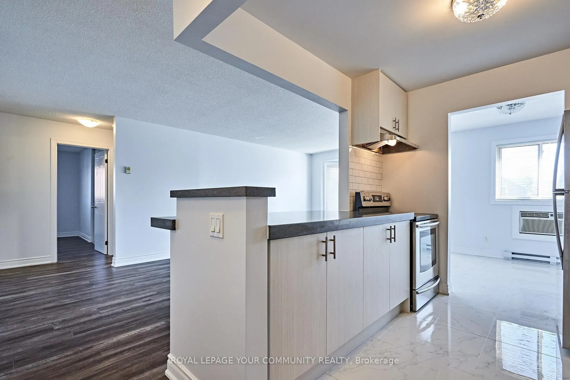Photo 5 of Unit 201, 180 Centre Street S, Oshawa, Central — HOMEH