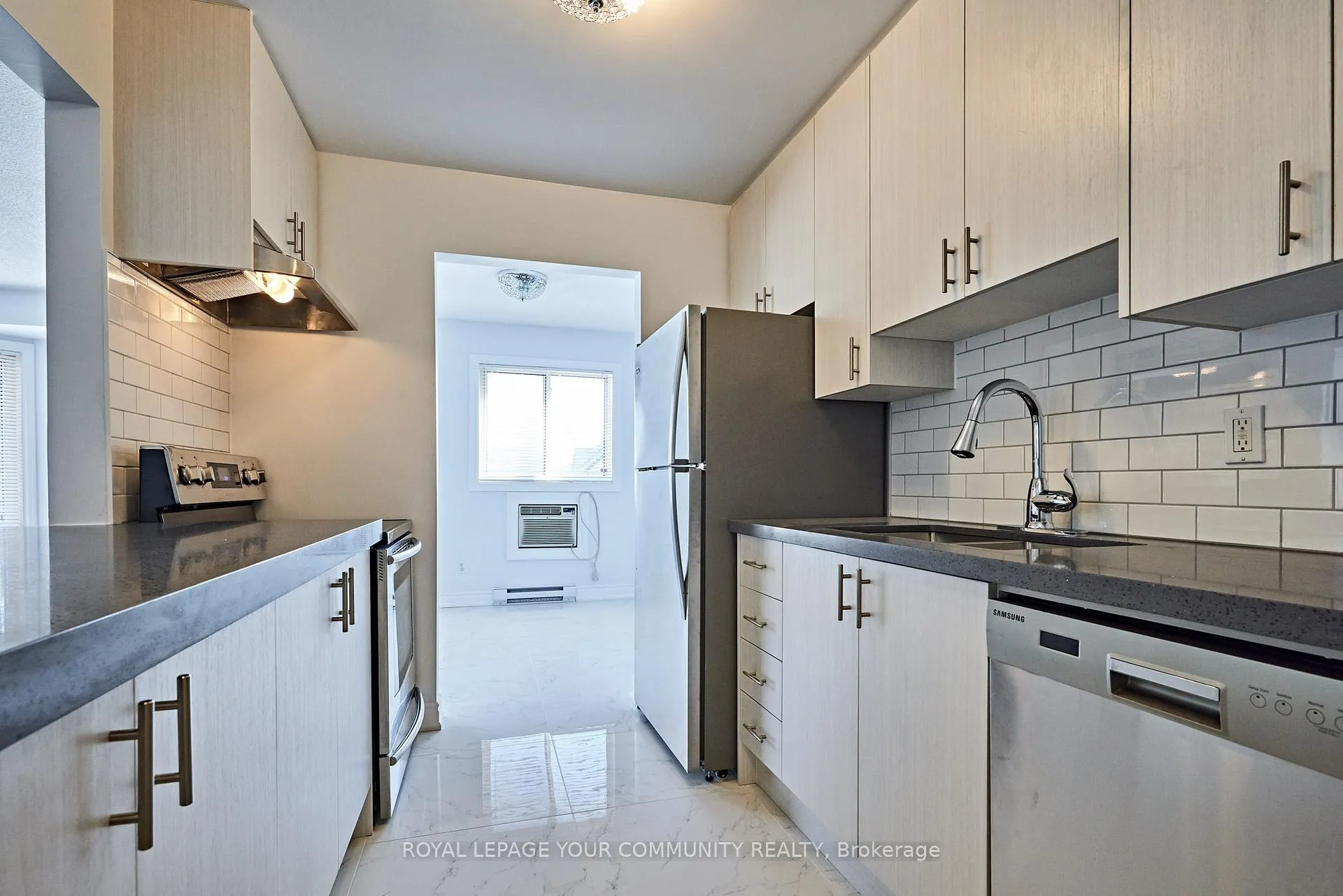 Photo 6 of Unit 201, 180 Centre Street S, Oshawa, Central — HOMEH