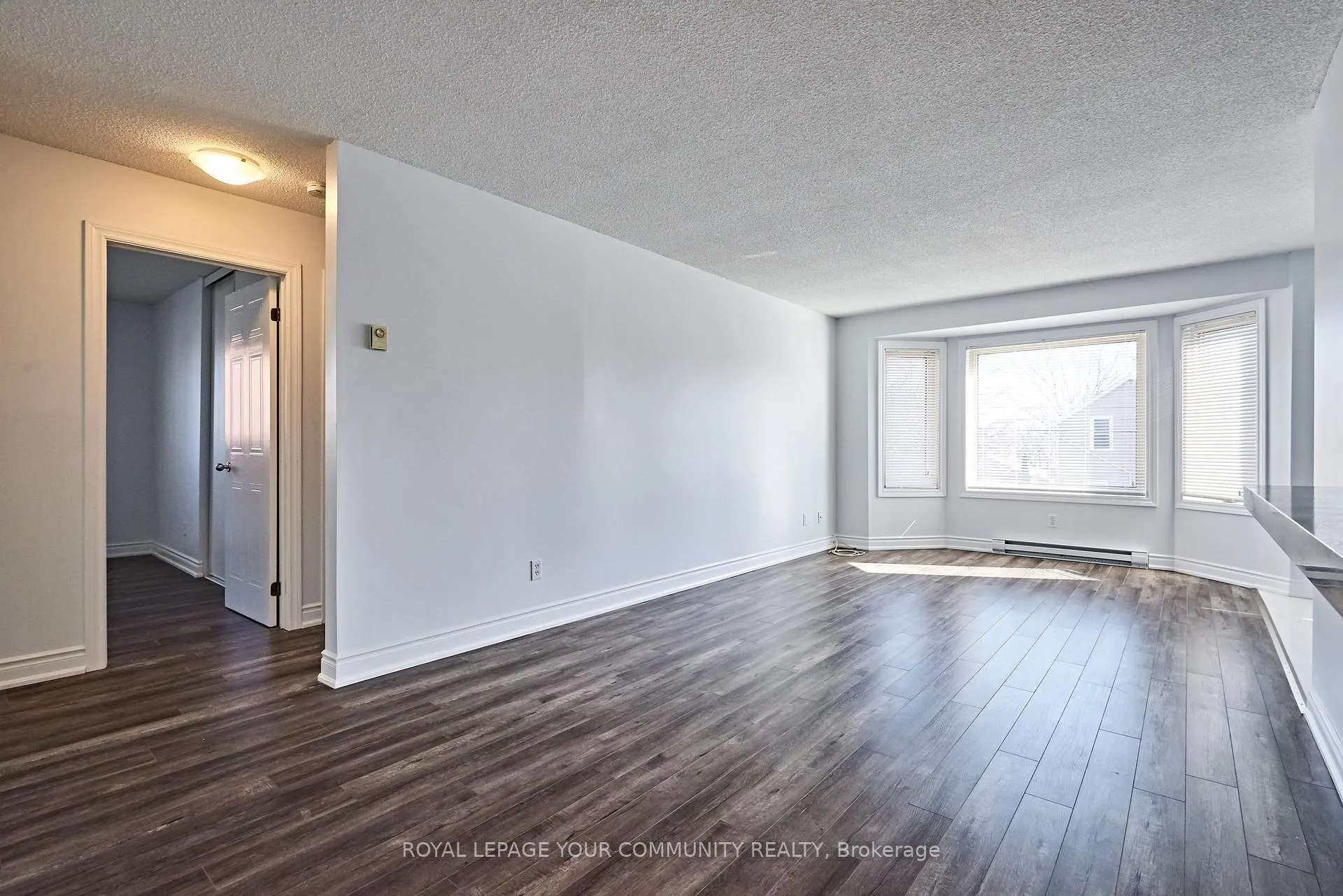 Photo 9 of Unit 201, 180 Centre Street S, Oshawa, Central — HOMEH