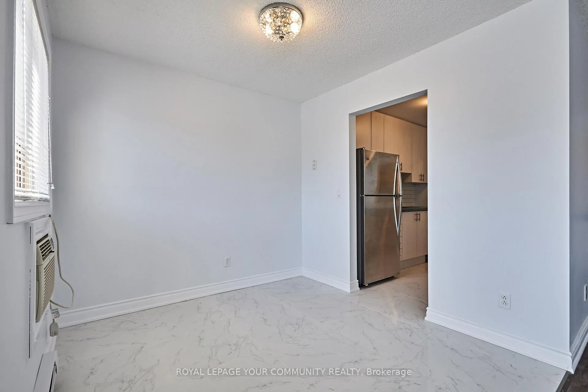 Photo 12 of Unit 201, 180 Centre Street S, Oshawa, Central — HOMEH