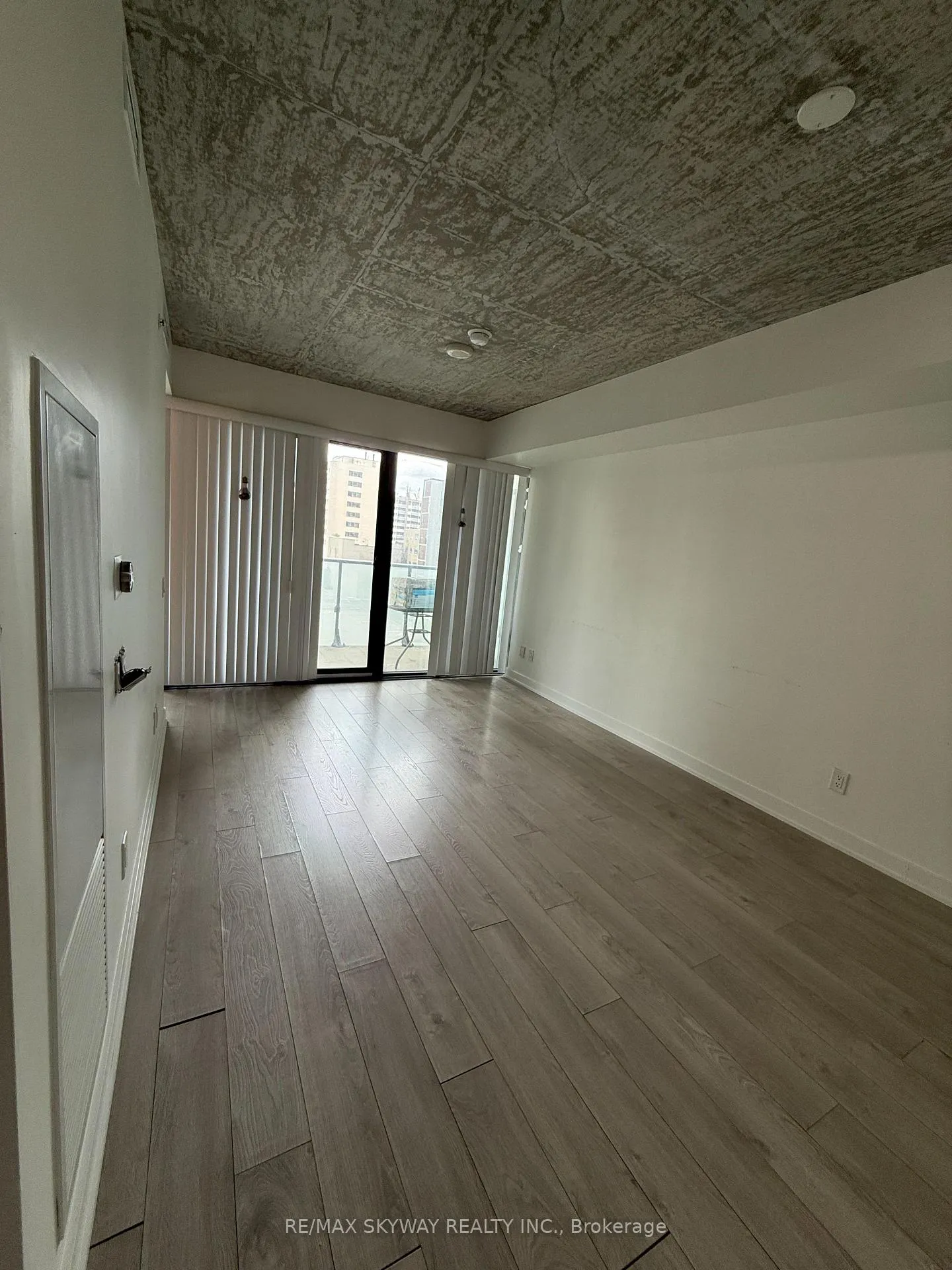 Photo 10 of Unit 311, 185 Roehampton Avenue, Toronto, Mount Pleasant West — HOMEH