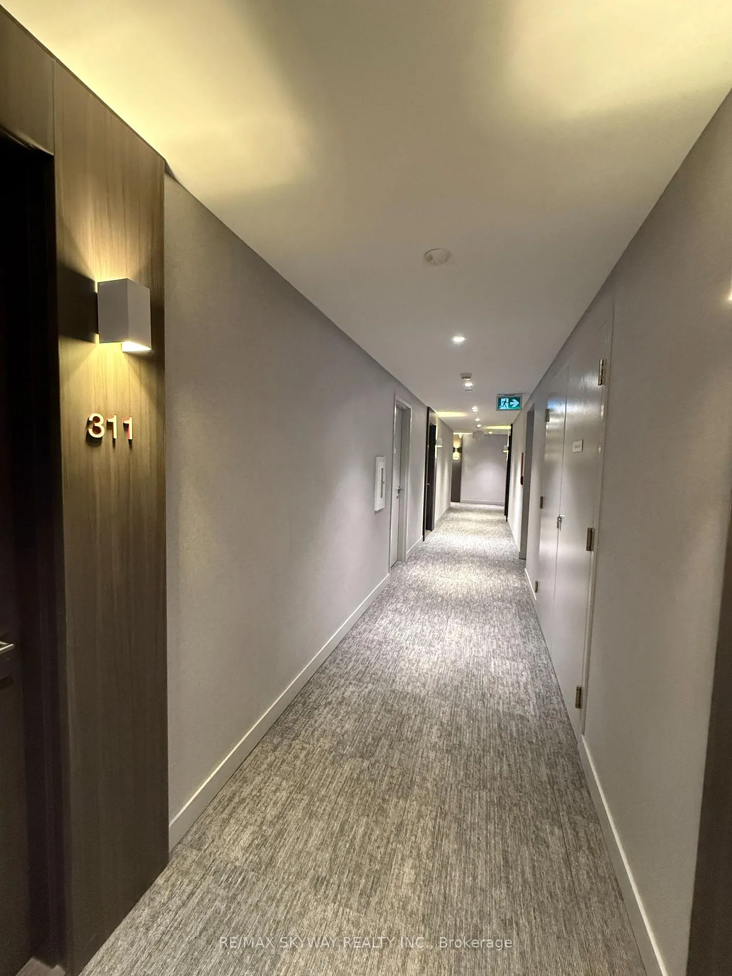 Photo 17 of Unit 311, 185 Roehampton Avenue, Toronto, Mount Pleasant West — HOMEH